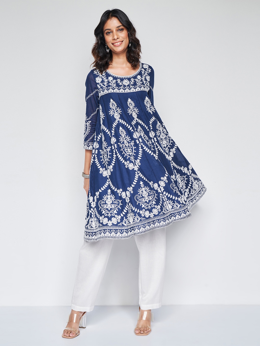 

Global Desi Ethnic Motifs Embroidered Cotton A-Line Kurta with Trousers, Navy blue