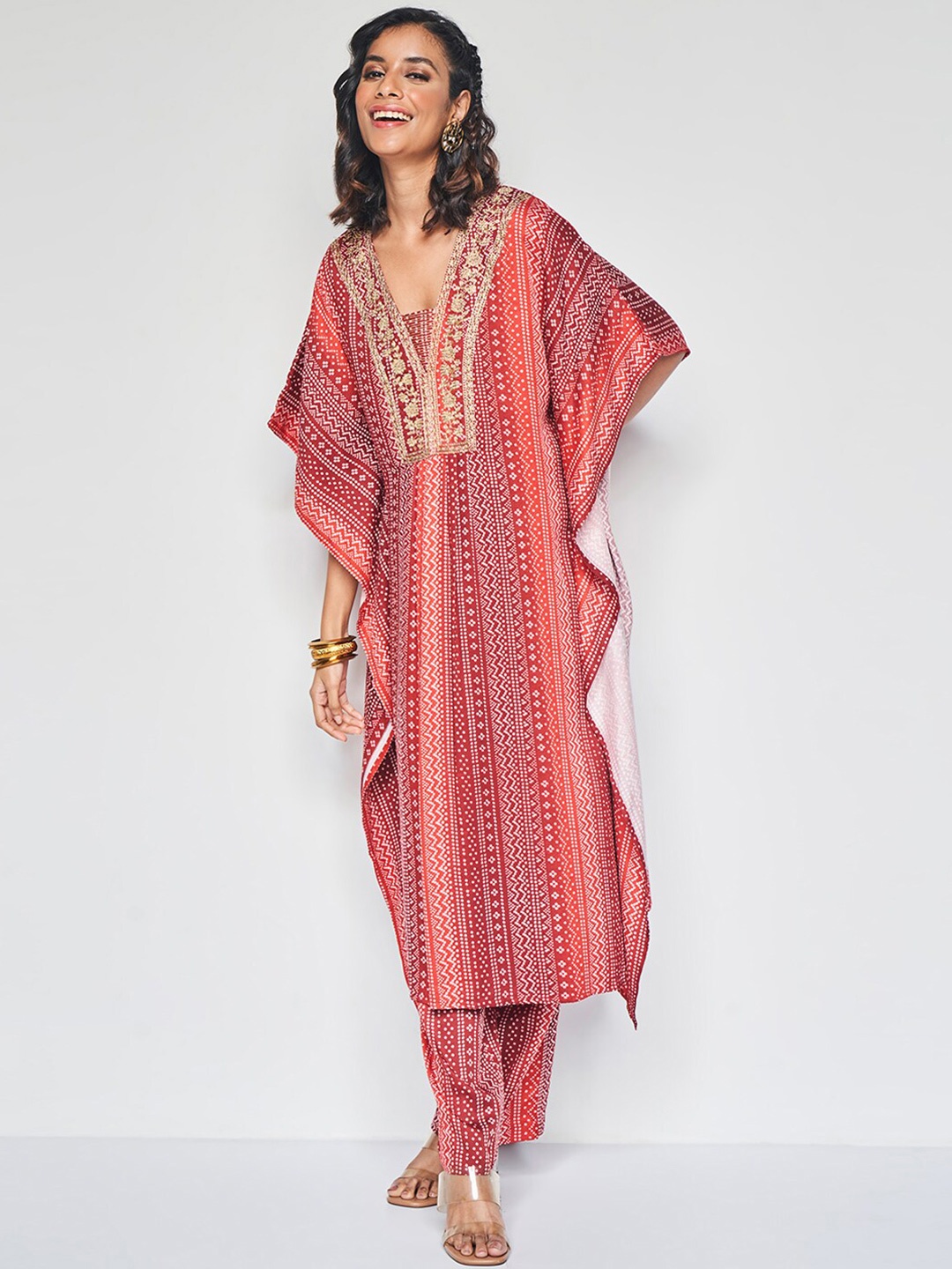 

Global Desi Women Ethnic Motifs Printed Regular Thread Work Kurta with Palazzos, Red