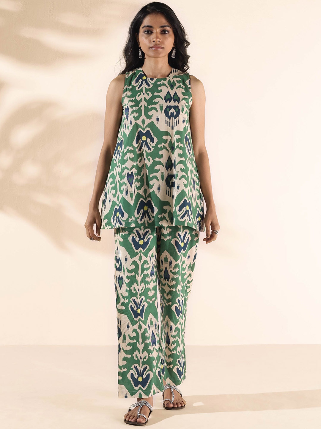 

trueBrowns Malang Printed Pure Cotton Top With Trousers Co-Ords, Green