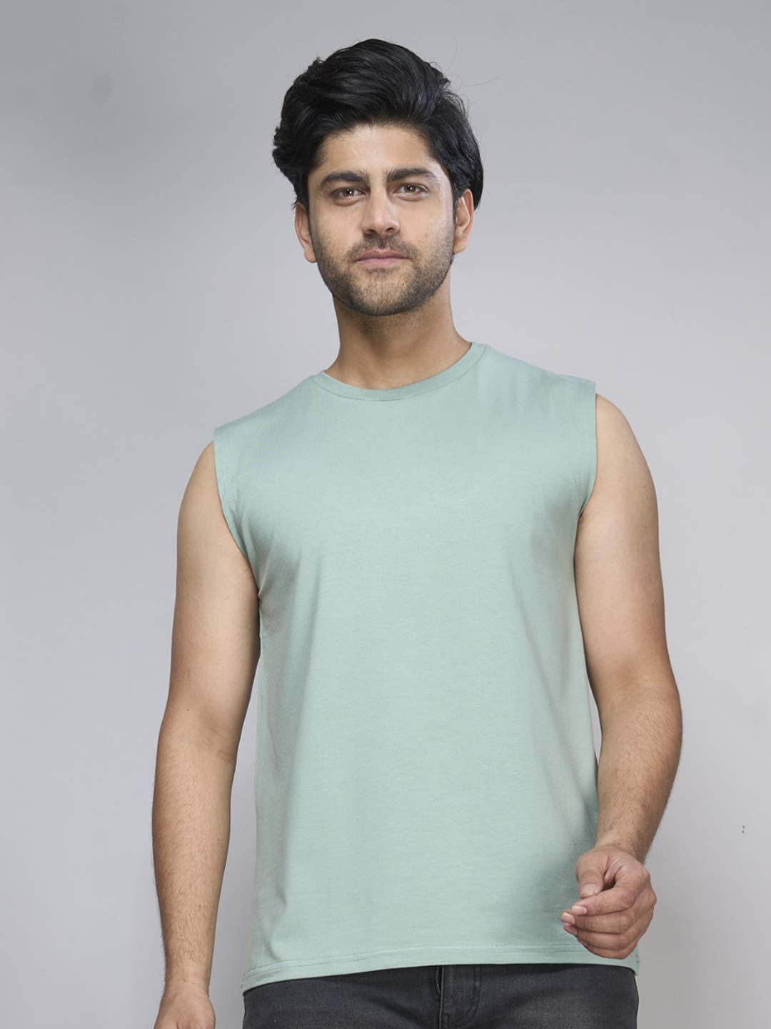 

INTERWOVE Round Neck Sleeveless Bamboo Slim Fit T-shirt, Green