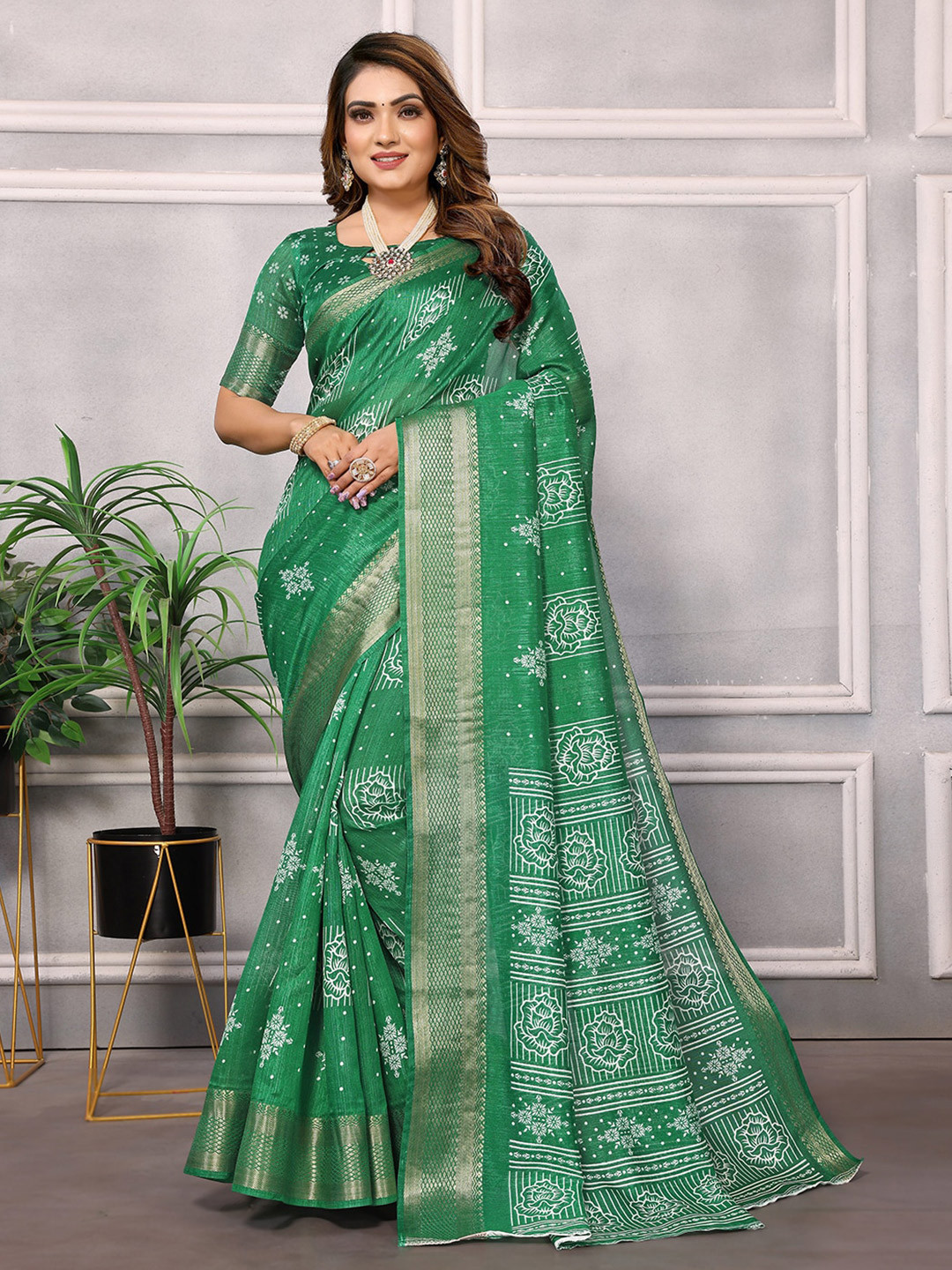 

Hema silk mills Floral Zari Cotton Silk Bhagalpuri Saree, Green