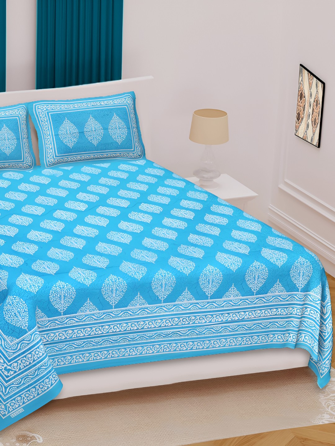 

Sohibe Blue & White Floral Printed 144 TC 2 King Bedsheet with 2 Pillow Covers