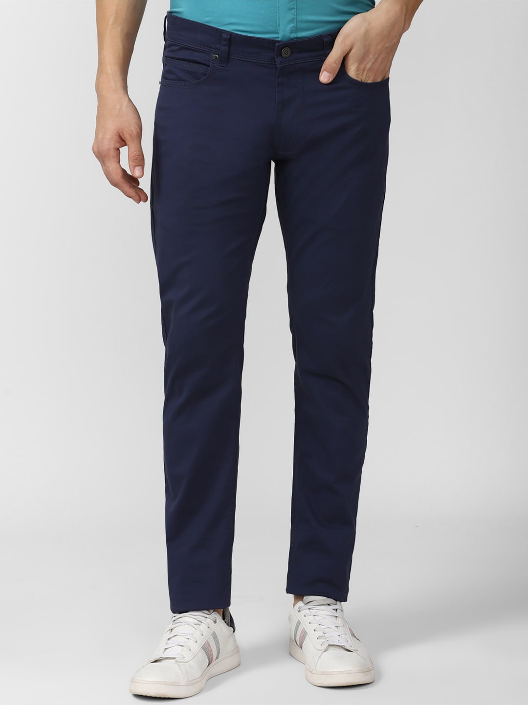 

Peter England Casuals Men Skinny Fit Trousers, Navy blue