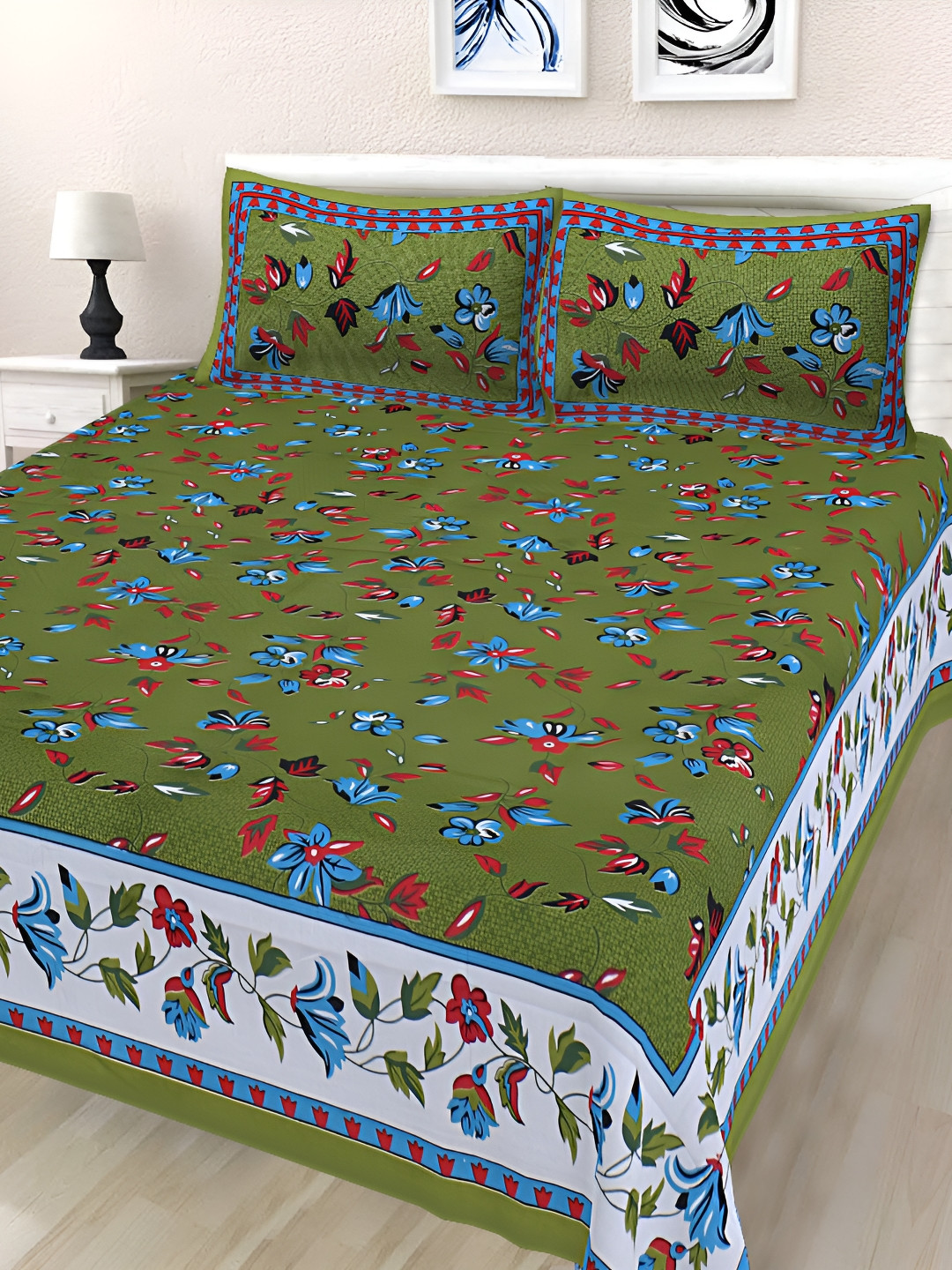 

Sohibe Green Floral Printed Pure Cotton King Size Bed Cover With Pillow Cover