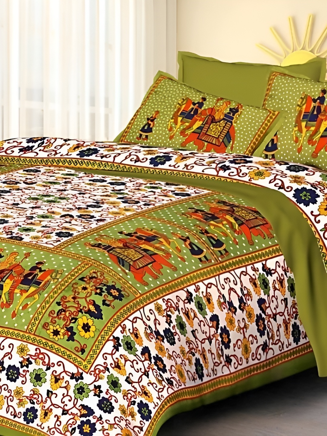 

Sohibe Green Ethnic Motif Printed Pure Cotton King Size Bed Cover With Pillow Cover