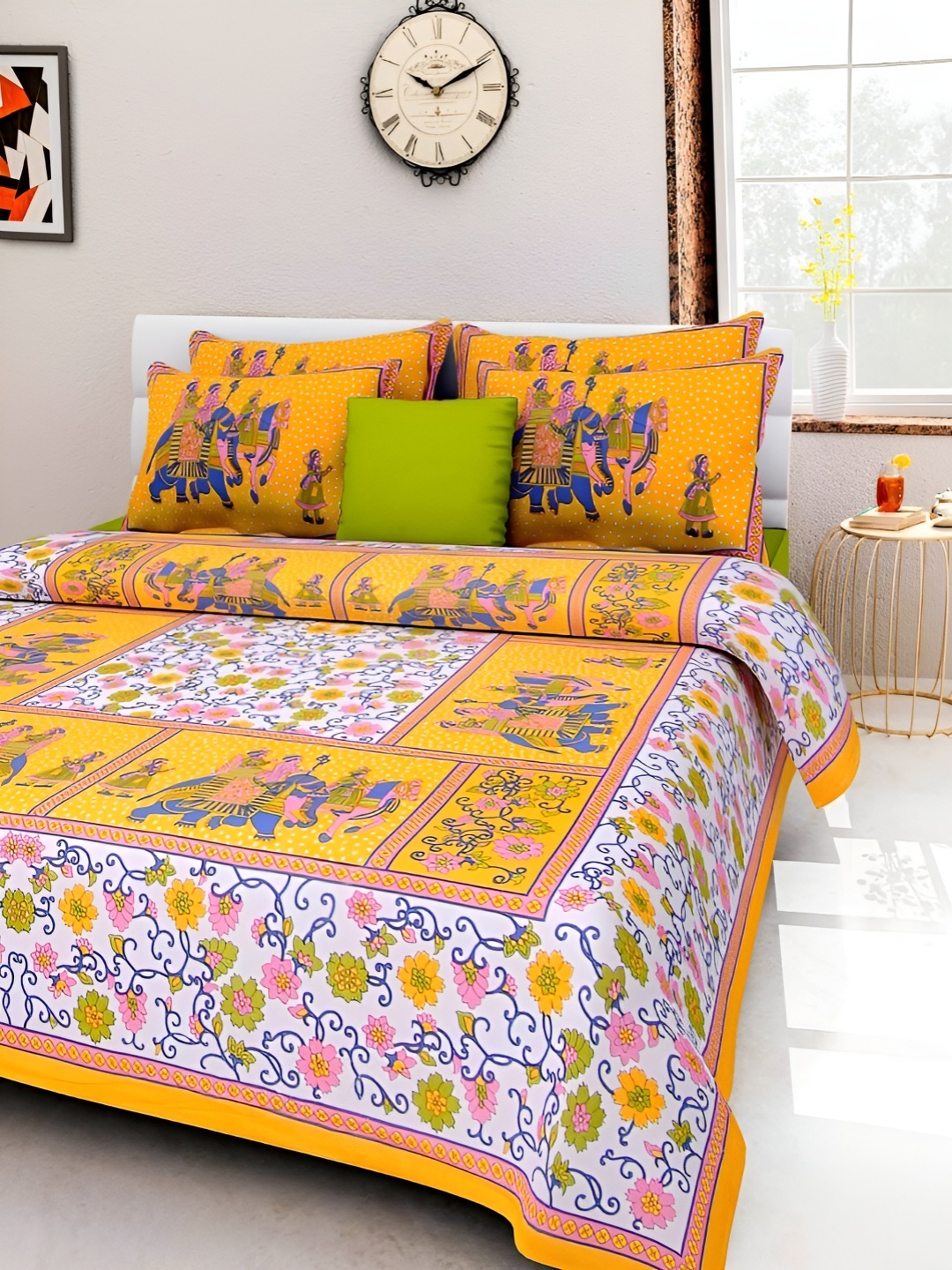 

Sohibe Yellow Floral Printed Pure Cotton King Size Bed Cover With Pillow Cover