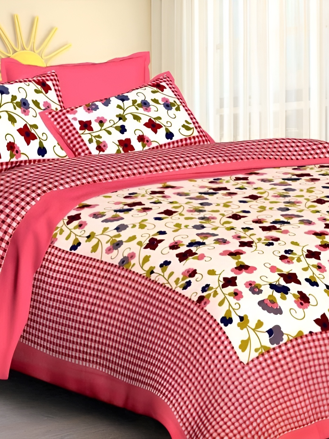 

Sohibe Pink Floral Printed Pure Cotton King Size Bed Cover With Pillow Cover, White