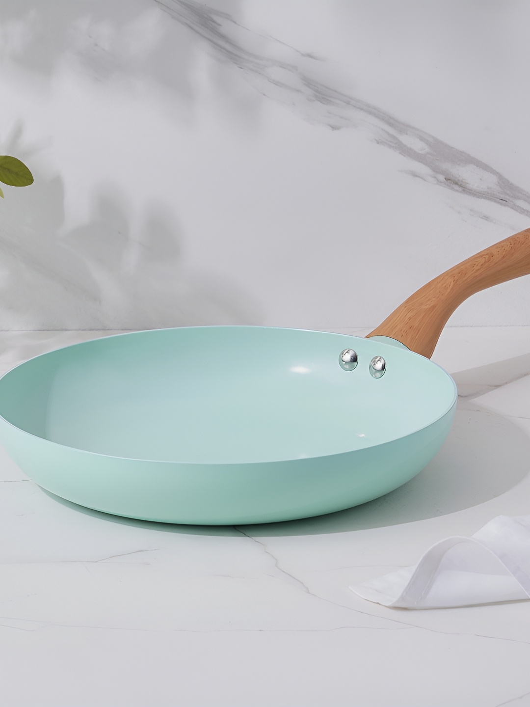 

Home Centre Green Aluminium Frying Pan
