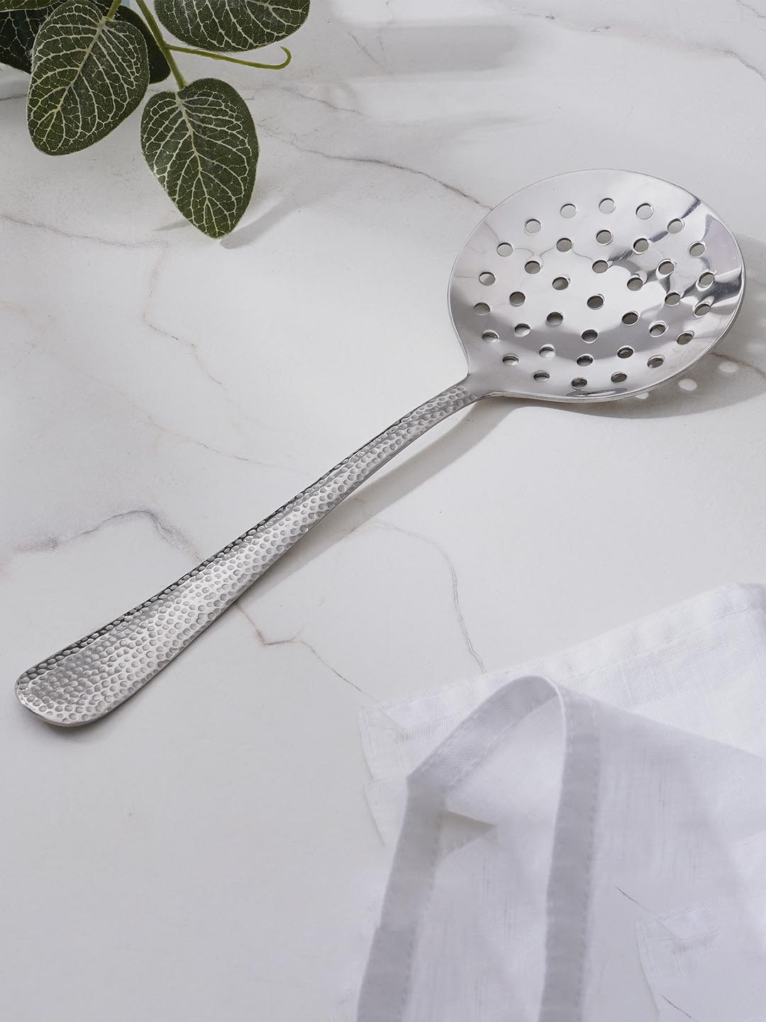

Home Centre Glister Elke Stainless Steel Skimmer, Silver