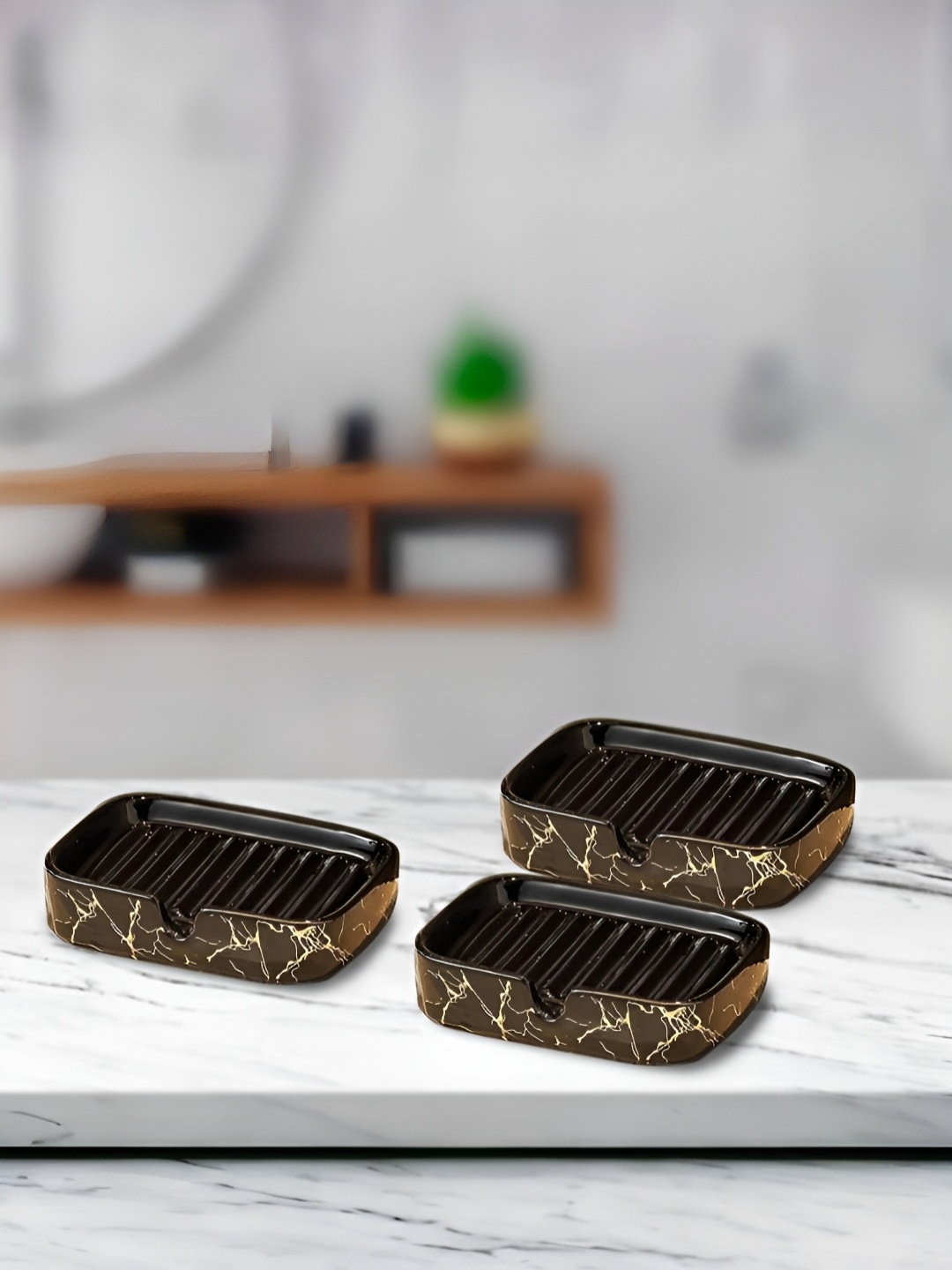 

The Better Home Black & Gold-Toned 3Pcs Ceramic Matte Soap Dishs