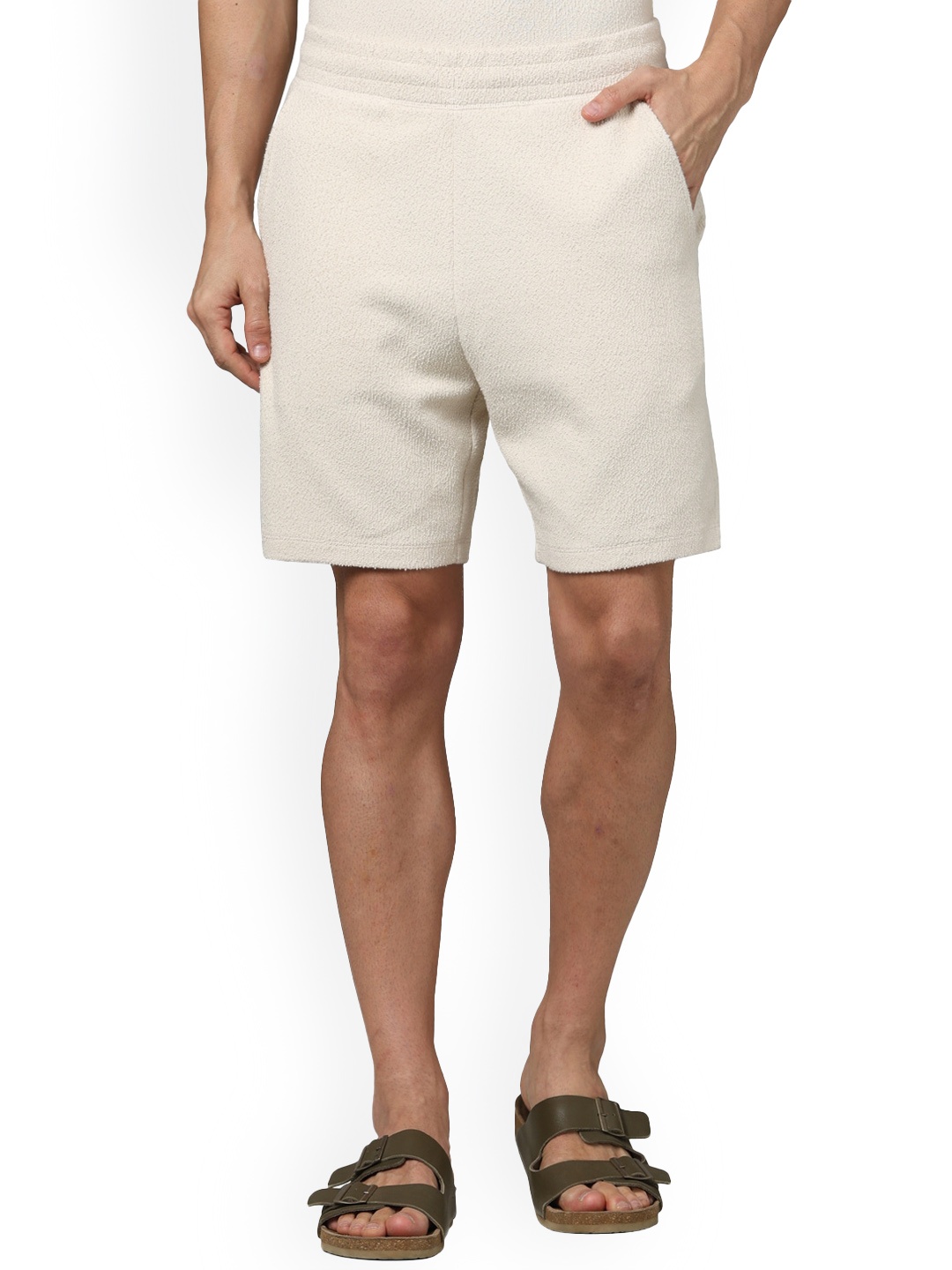 

Celio Men Shorts, Beige