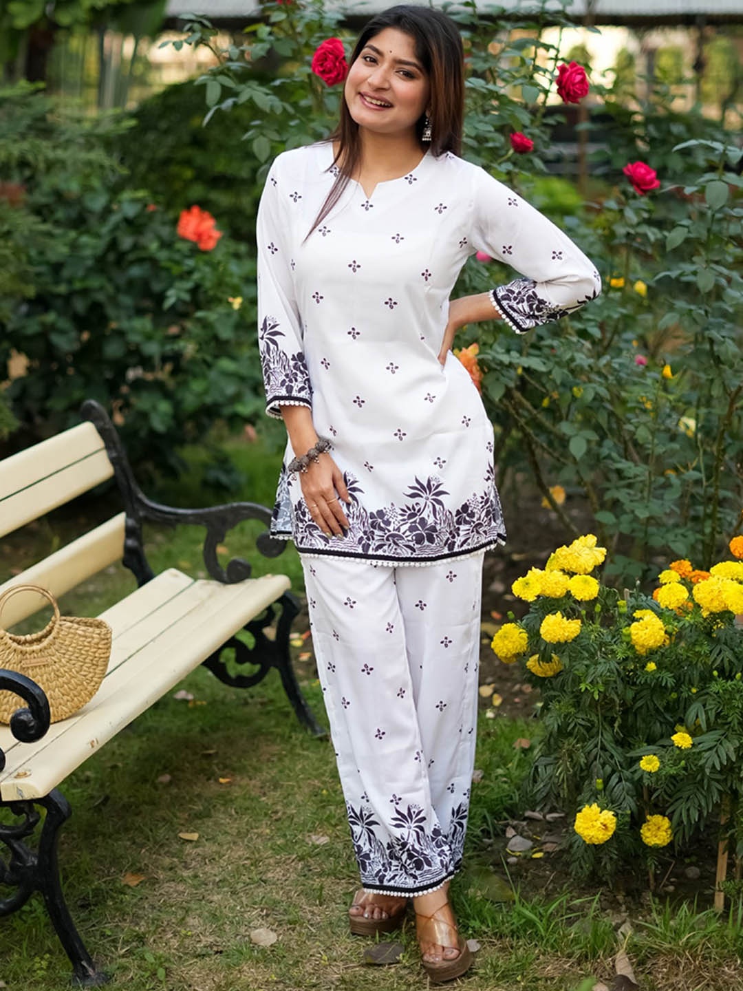

ZARIMO Floral Printed Round Neck Tunic & Trousers, White