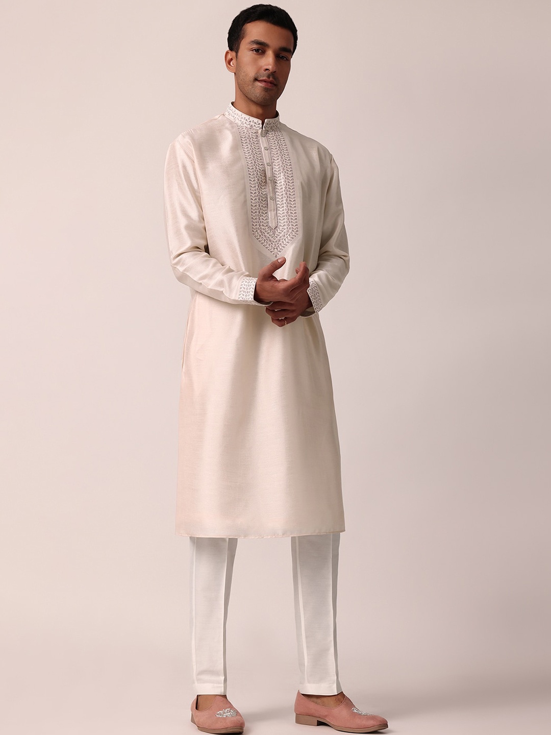 

KALKI Fashion Embroidered Mandarin Collar Straight Kurta With Pyjama, Peach