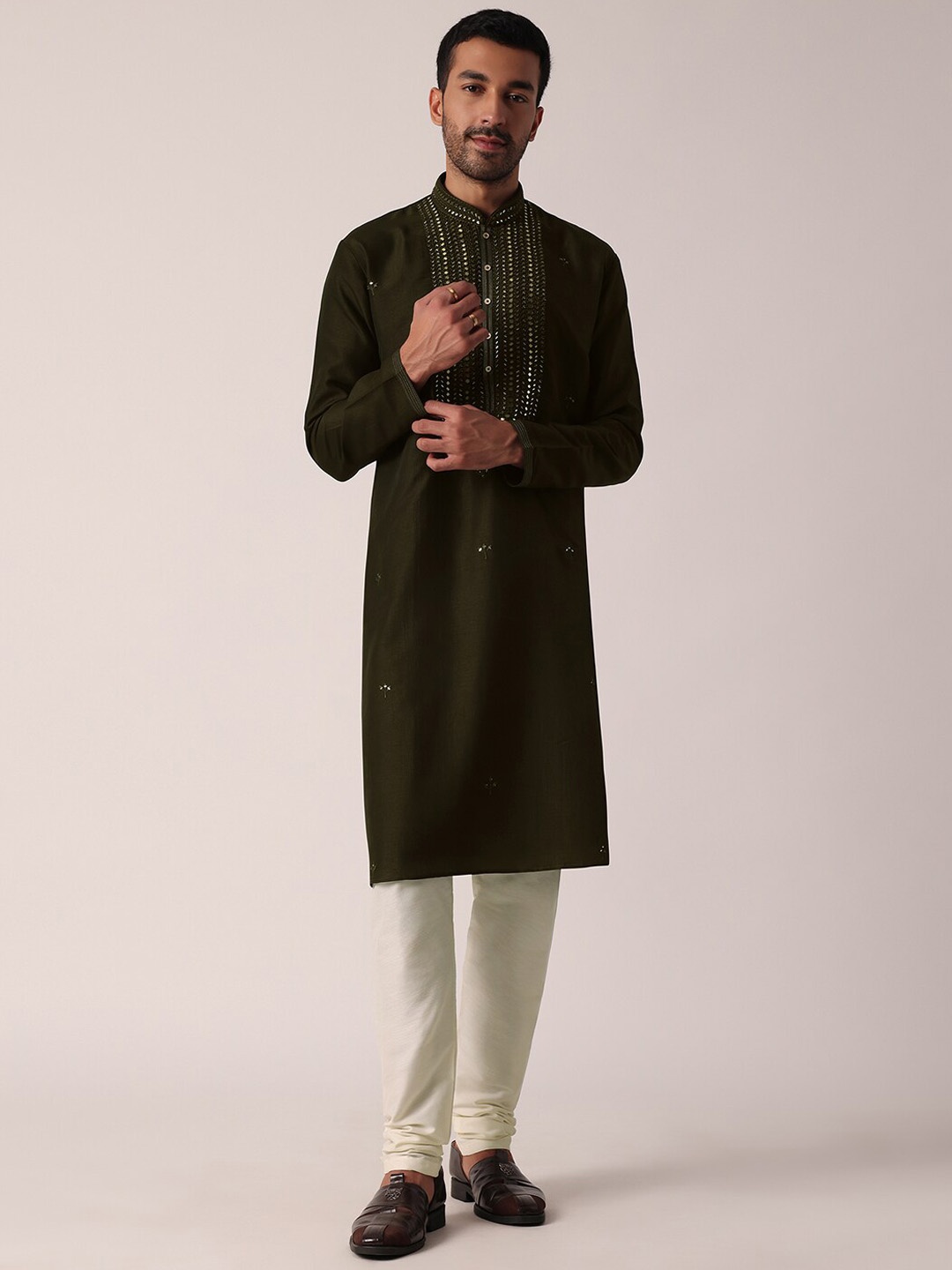 

KALKI Fashion Ethnic Motifs Embroidered Straight Thread Work Kurta With Pyjama, Green