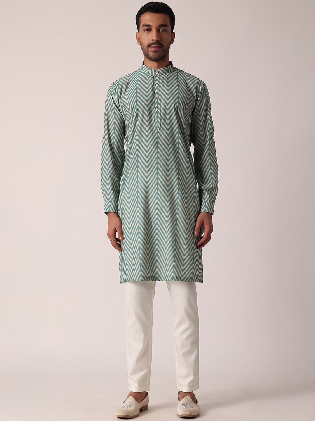 

KALKI Fashion Men Printed Regular Kurta with Pyjamas, Green