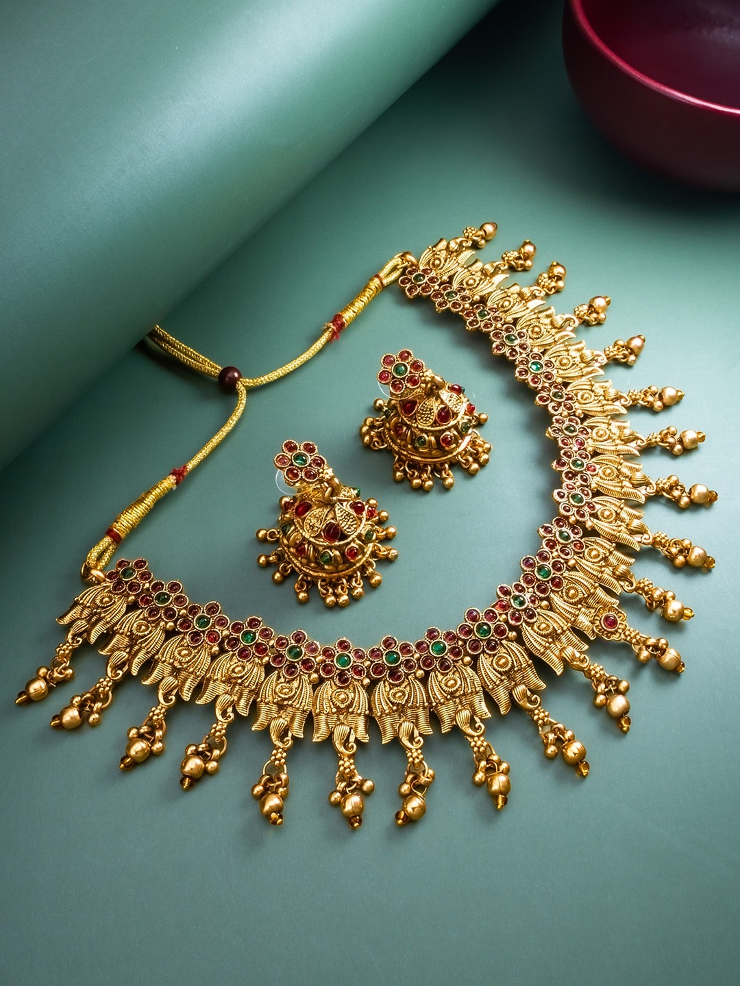 aadita Gold-Plated Stone-Studded Jewellery Set