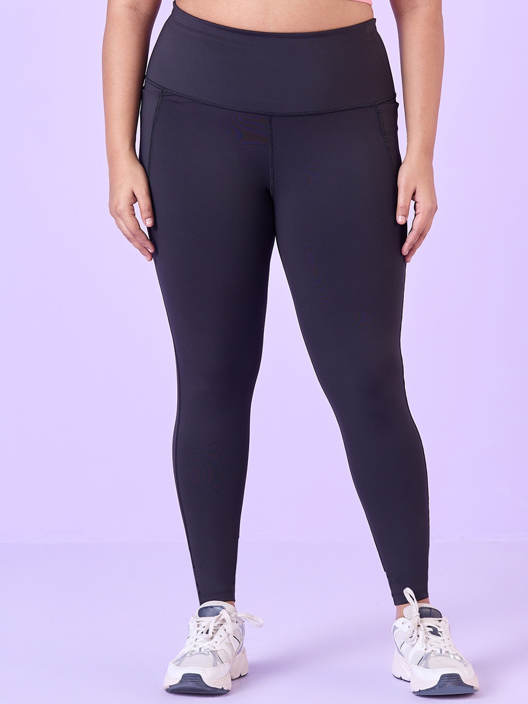 

Big Hello - The Plus Life Stretch Ankle-Length Leggings, Navy blue