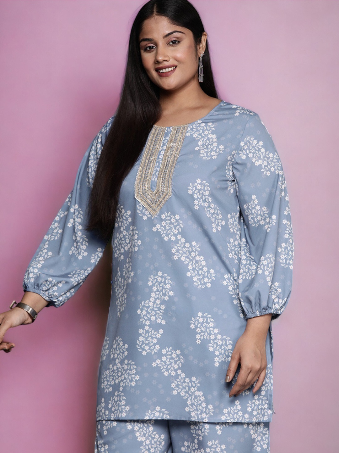 

A PLUS BY AHALYAA Plus Size Floral Printed Tunic, Grey