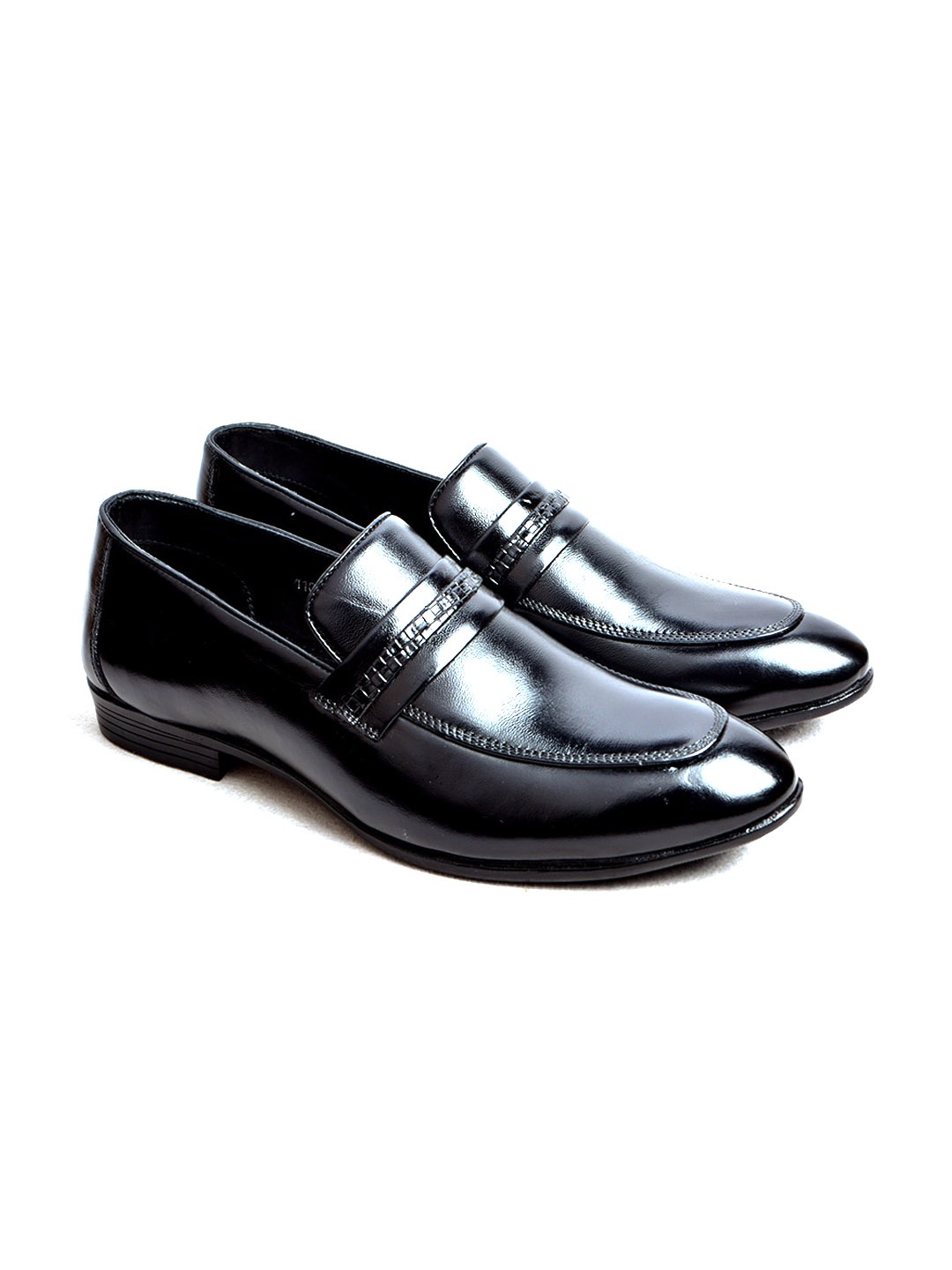 

Cliff Fjord Men Leather Formal Loafers, Black