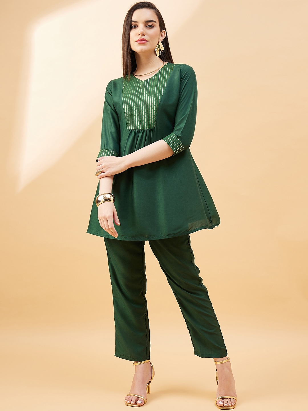 

all about you Women Yoke Design Regular Kurti with Trousers, Green