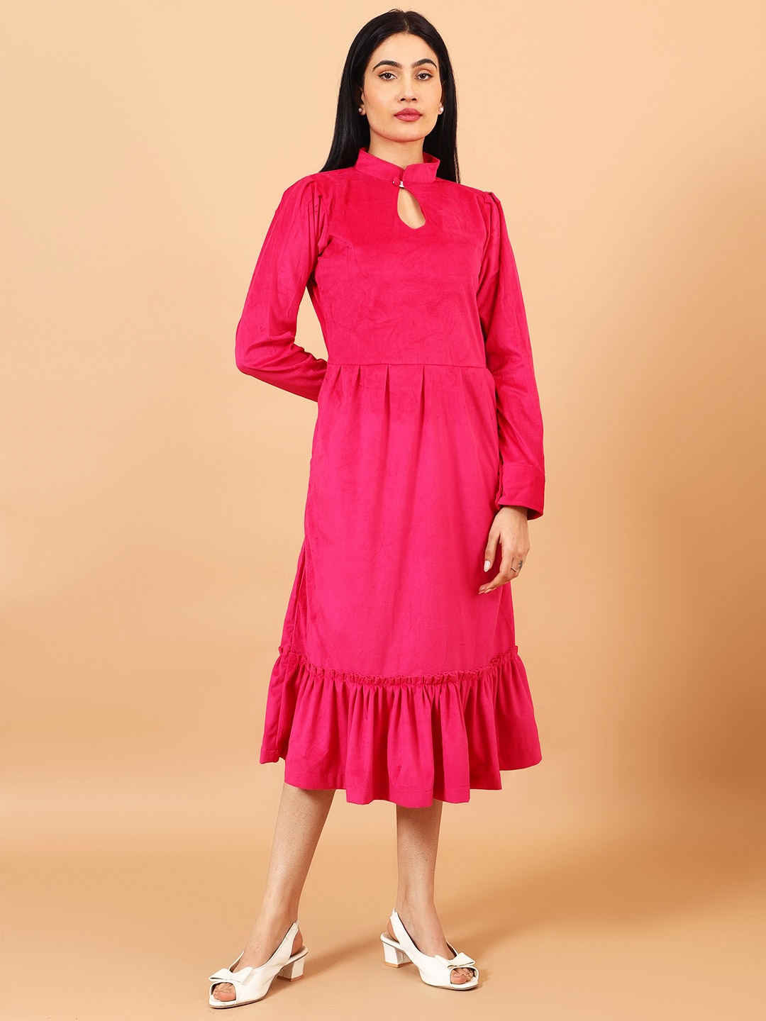 

Talethread Keyhole Neck Velvet Fit & Flare Midi Dress, Pink