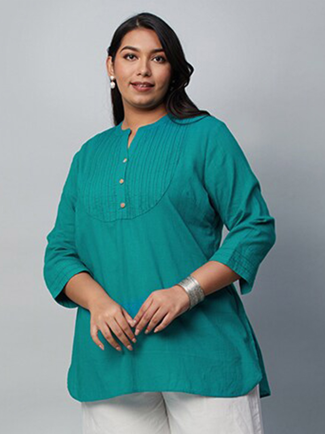 

Big Hello - The Plus Life Mandarin Collar Pure Cotton Kurti, Green