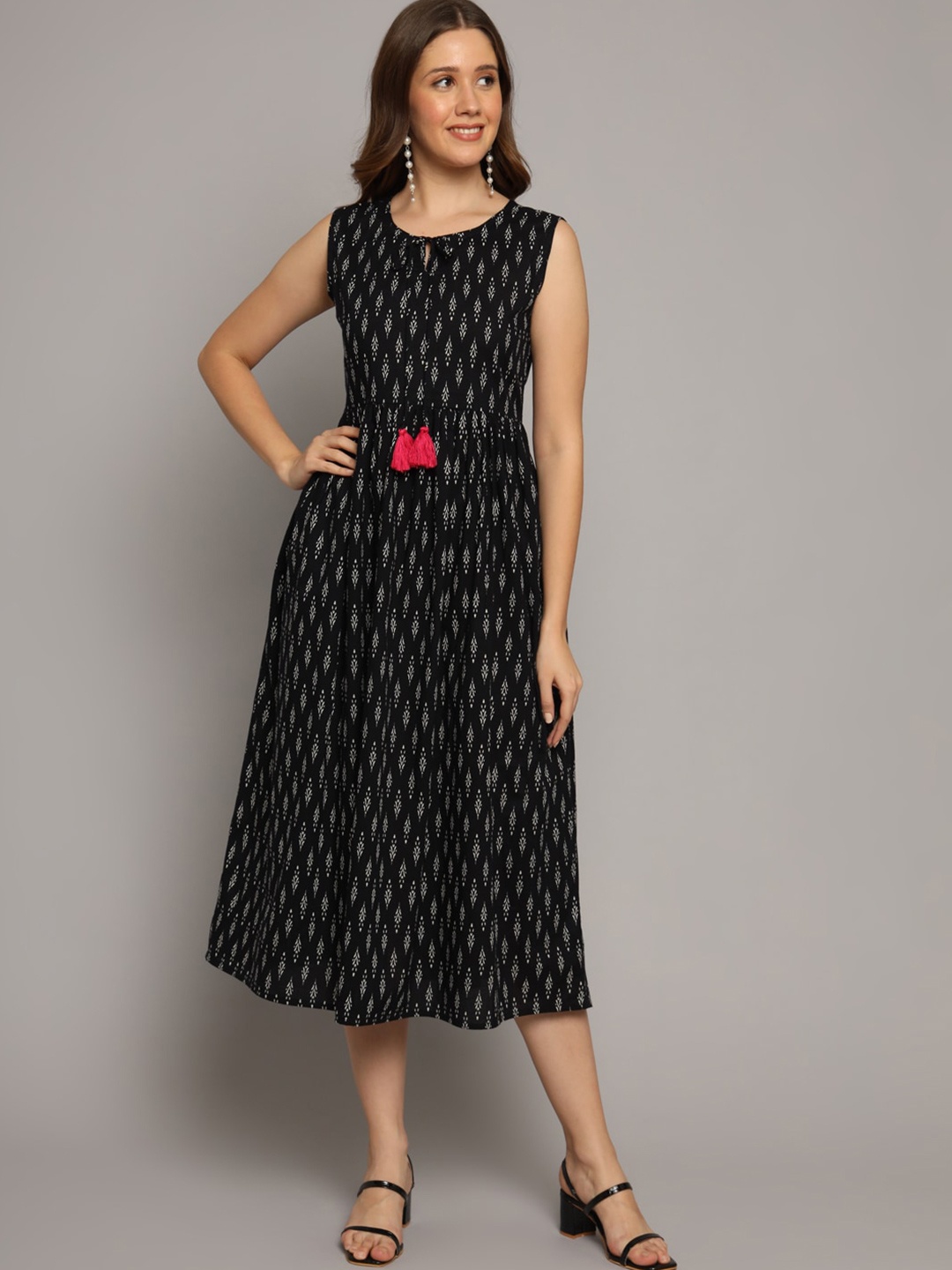 

KALINI Ethnic Motifs Print Tie-Up Neck Cotton A-Line Midi Dress, Black