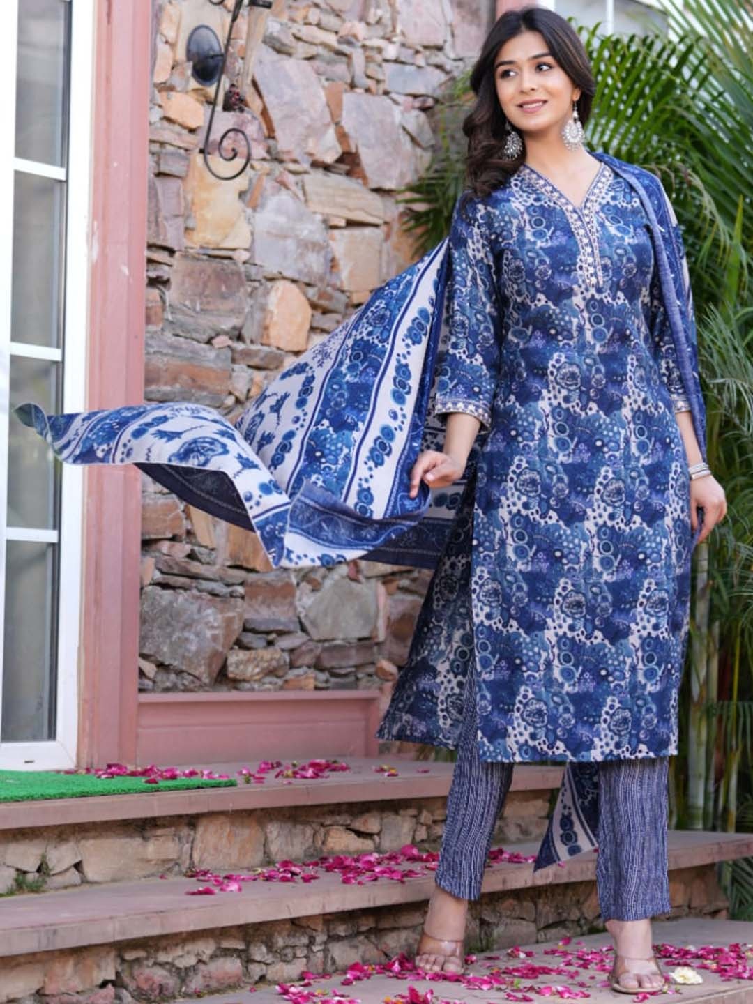 

KALINI Women Floral Printed Regular Sequinned Chanderi Silk Kurta with Trousers & With Dupatta, Blue