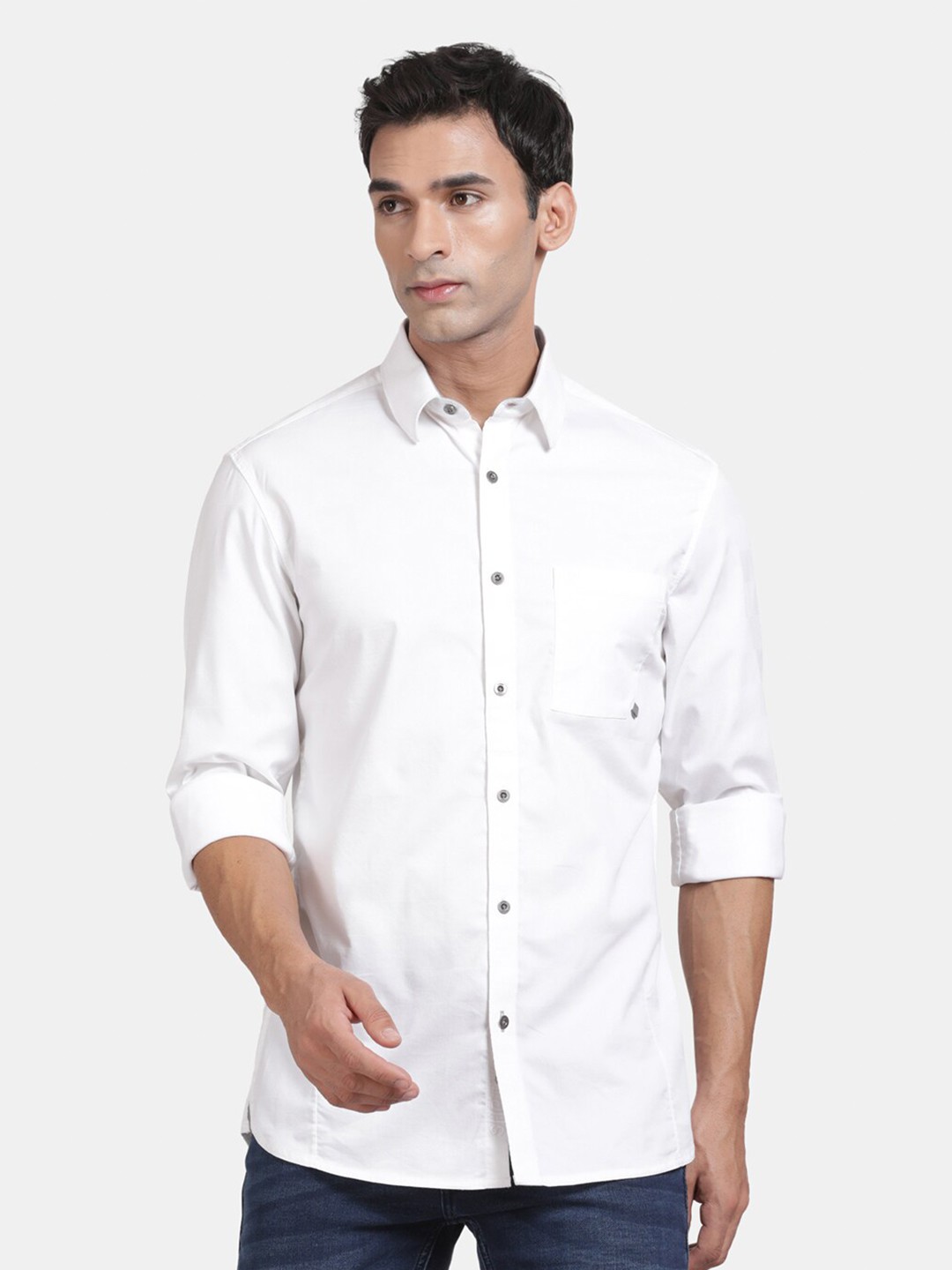 

t-base Spread Collar Long Sleeves Regular Fit Casual Shirt, White