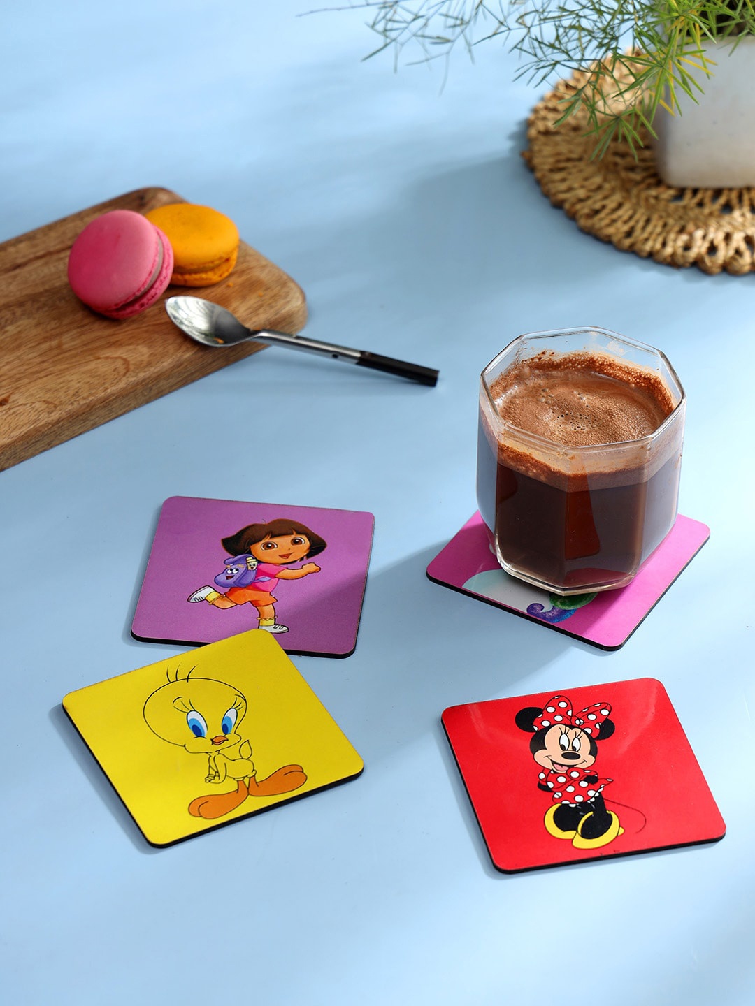 

DULI Red & Yellow 4 Pieces Printed Coasters