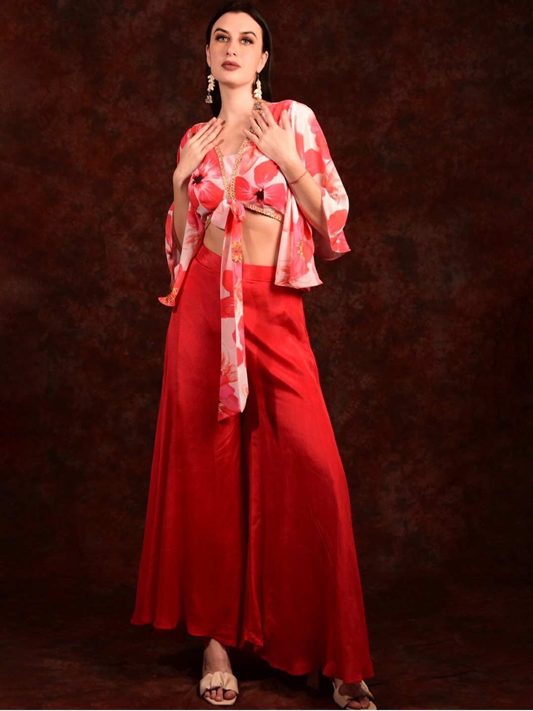 

Laalzari Floral Printed V-Neck Sleeveless Satin Regular Top With Palazzos, Red