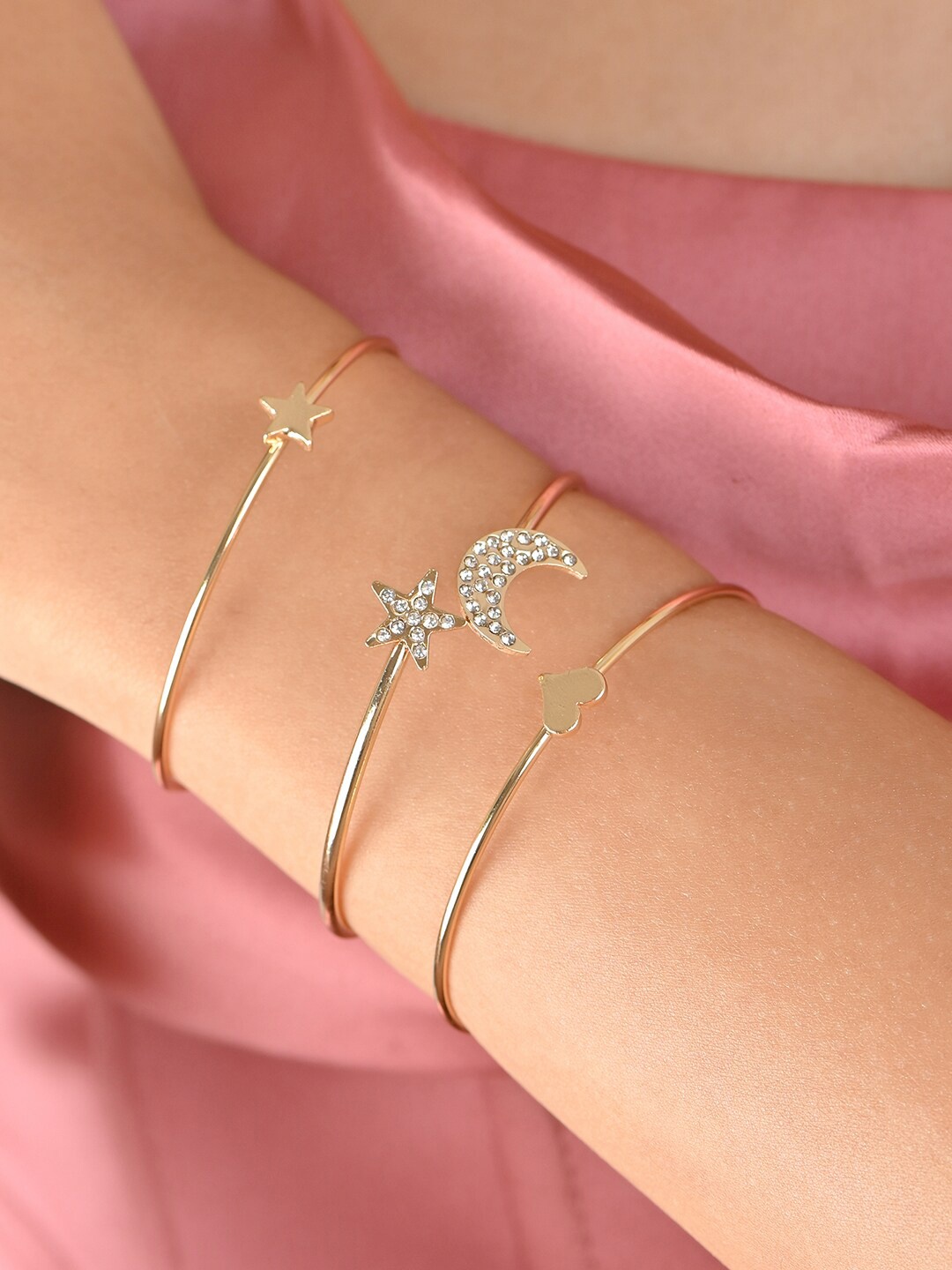 

ToniQ Set Of 3 Gold-Plated Cuff Bracelets