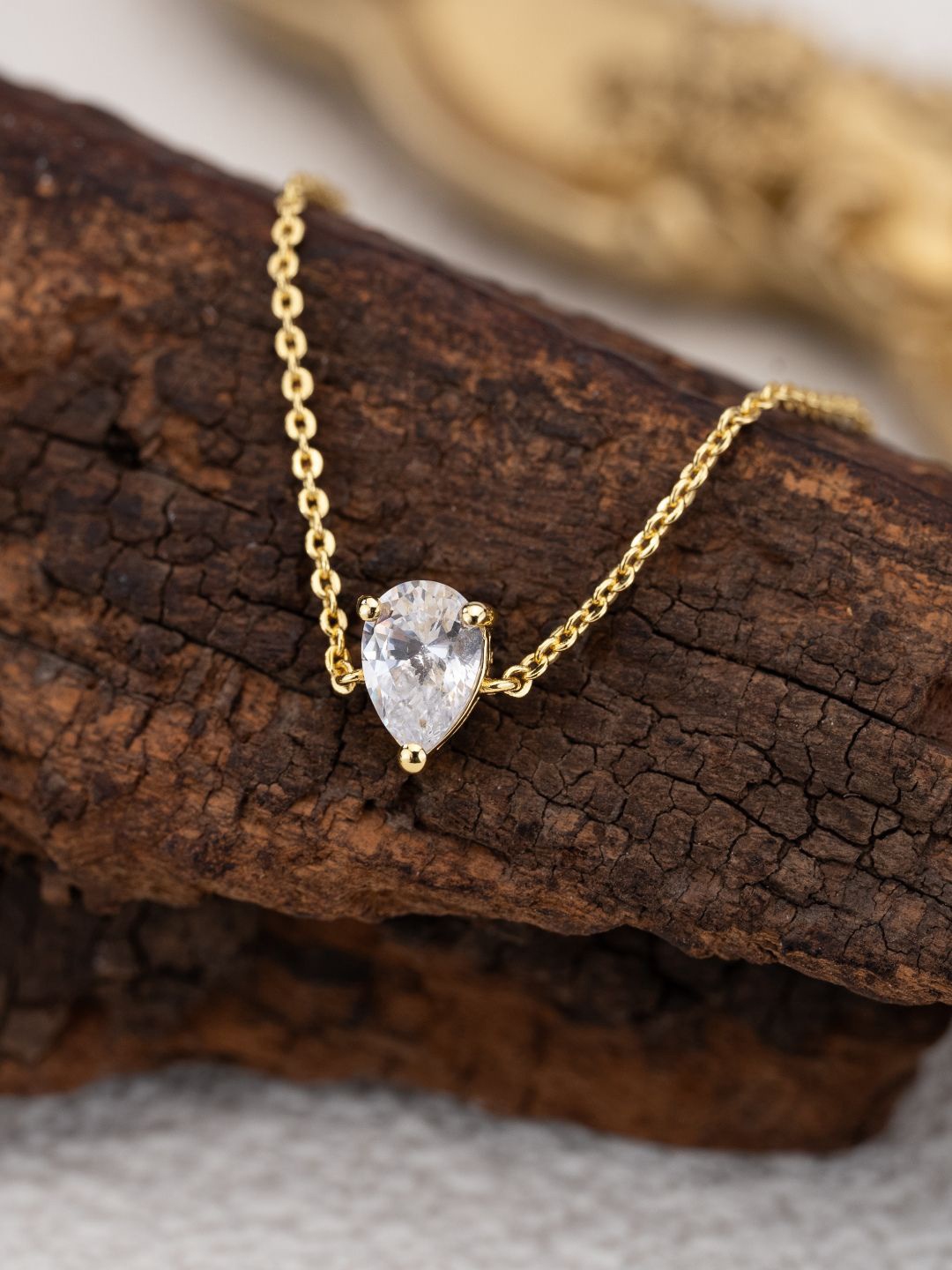 

MISS JO 92.5 Sterling Silver Teardrop Shaped Charm Bracelet, Gold