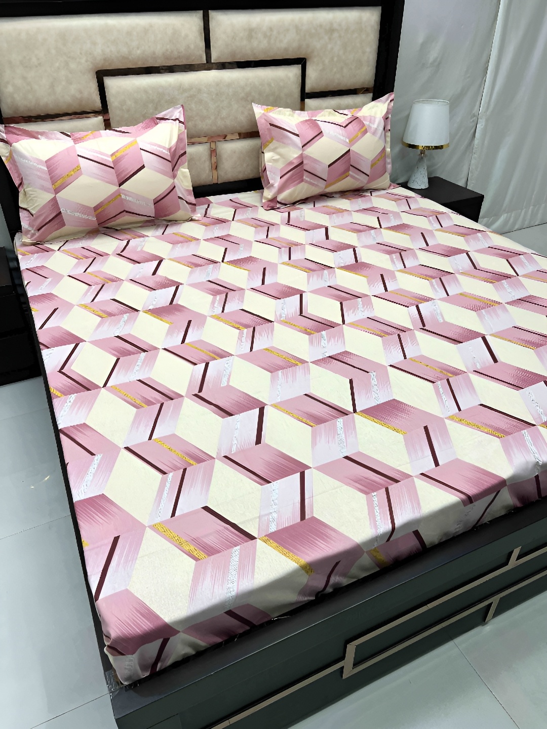 

Pure Decor Pink & Off White Printed 230 TC Pure Cotton Queen Bedsheet with 2 Pillow Covers