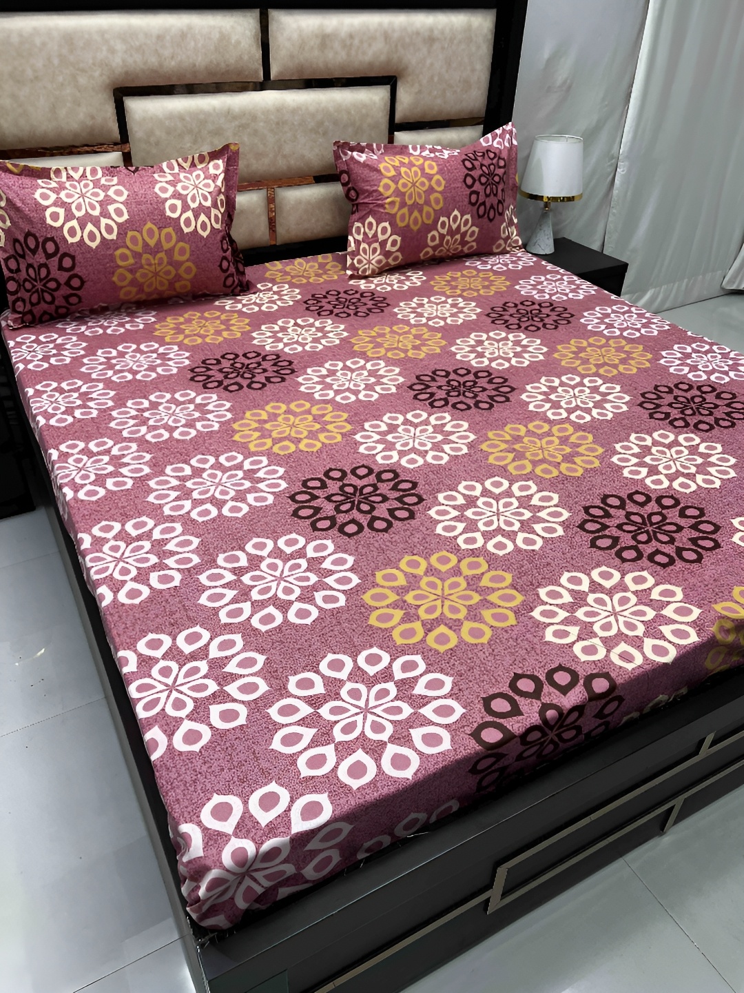 

Pure Decor Maroon Floral Printed 230 TC Pure Cotton Queen Bedsheet with 2 Pillow Covers