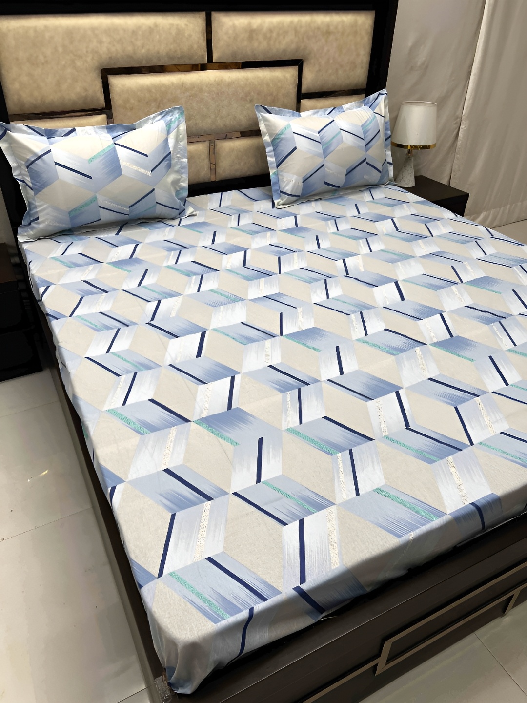 

Pure Decor Blue Geometric Printed 230 TC Pure Cotton Queen Bedsheet with 2 Pillow Covers