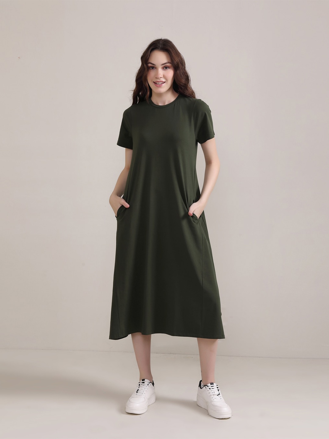 

BOTNIA Round Neck Short Sleeve Cotton A-Line Midi Dress, Olive