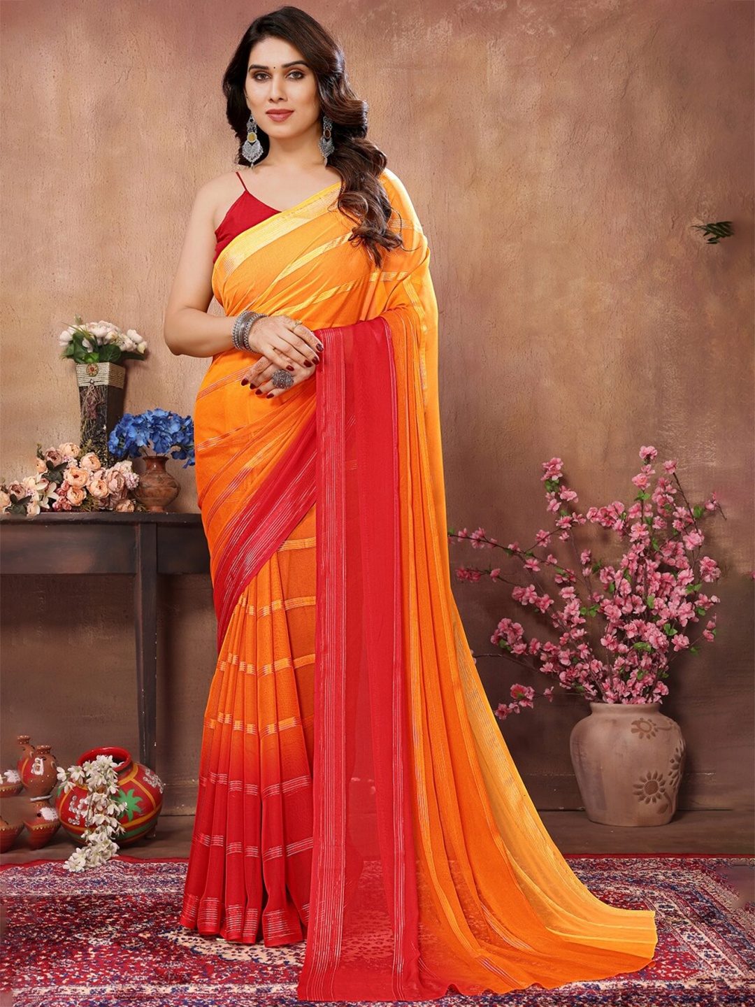 

ANAND SAREES Striped Saree, Red