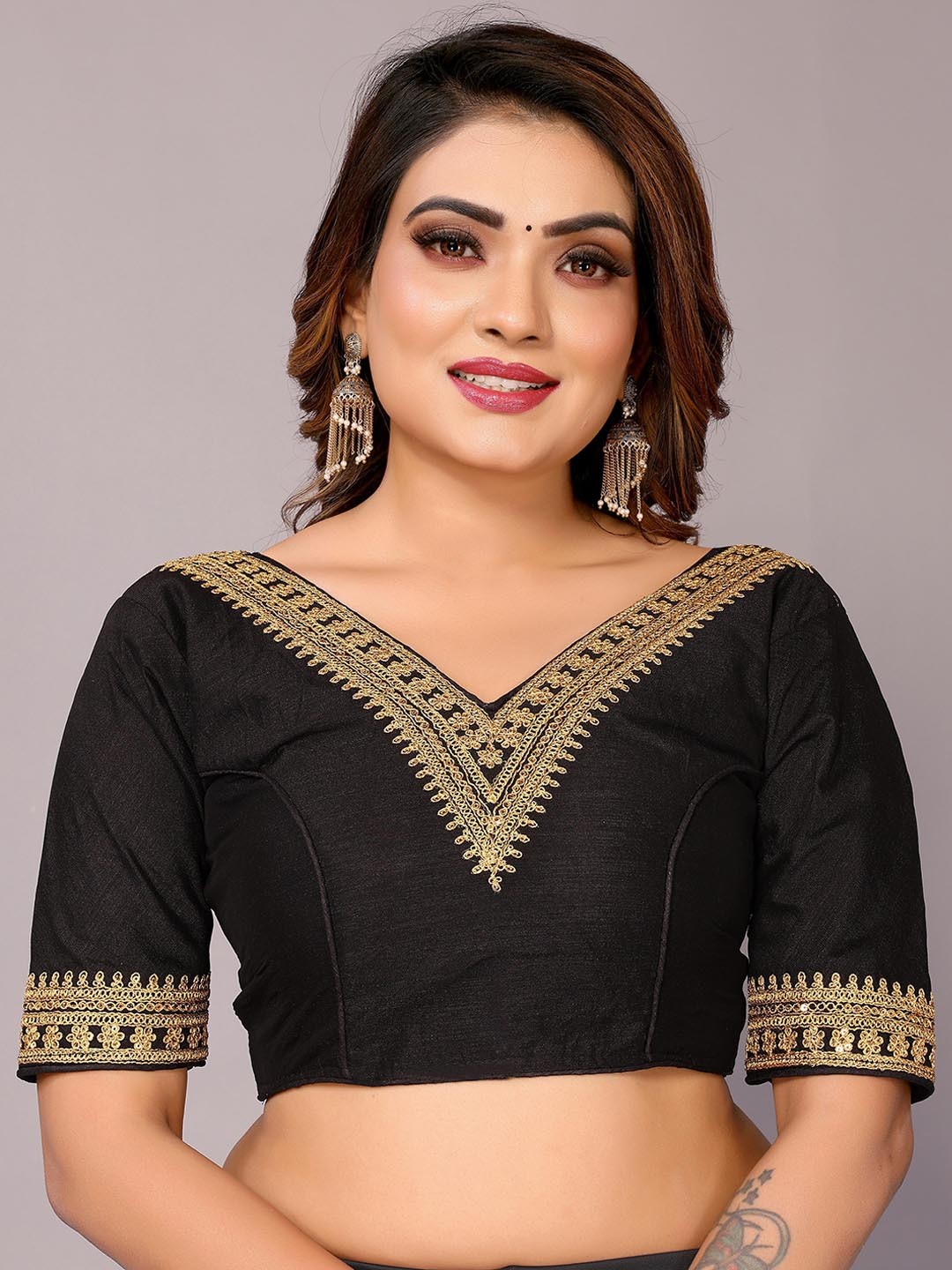 

FABIAN FASHION Embroidered Sequinned Tie-up Saree Blouse, Black