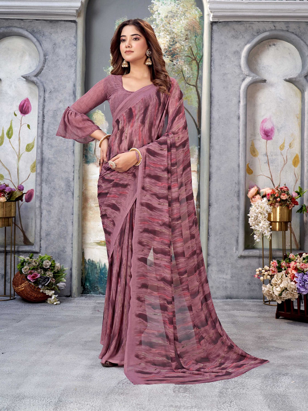 

Mitera Printed Georgette Saree, Purple
