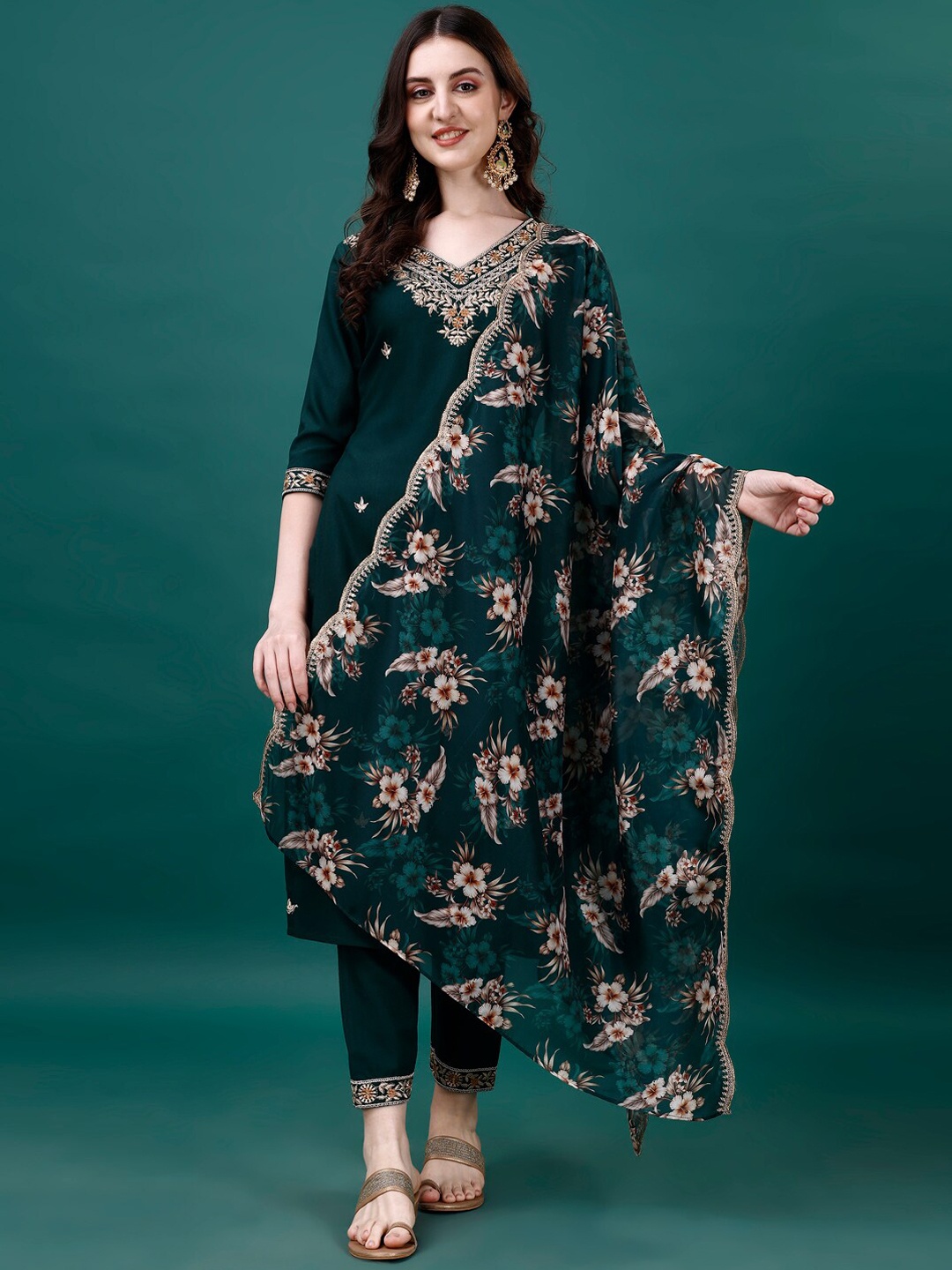 

KALINI Floral Embroidered Sequinned Kurta & Trousers With Dupatta, Green