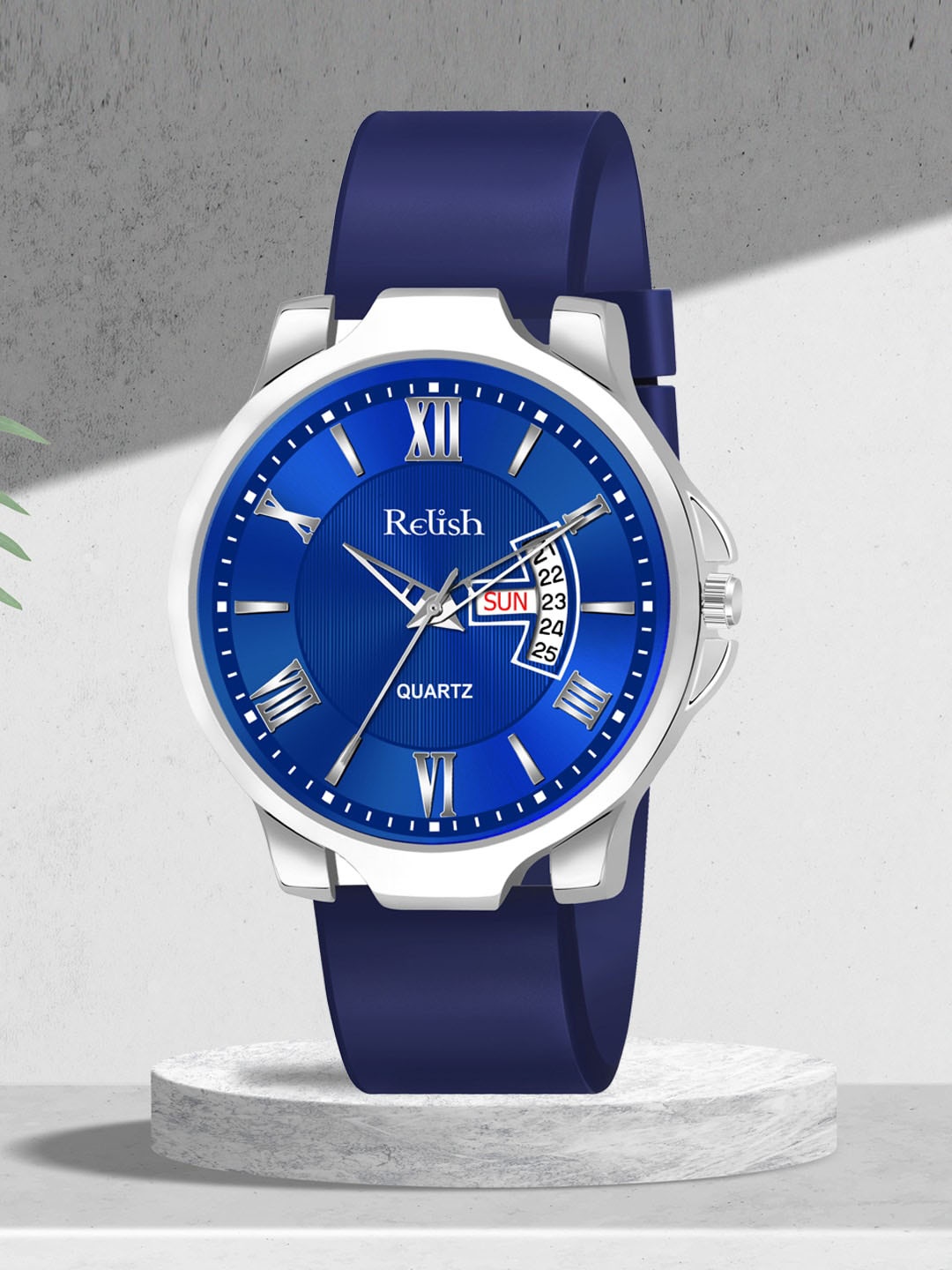 

Relish Men Brass Dial Bracelet Style Straps Analogue Watch RE-NSSW506, Blue