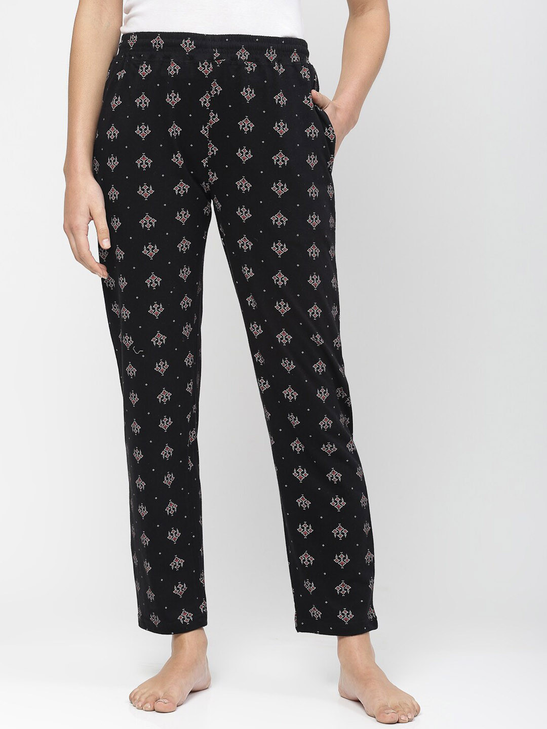 

Floret Women Ethnic Motifs Printed Pure Cotton Lounge Pants, Black