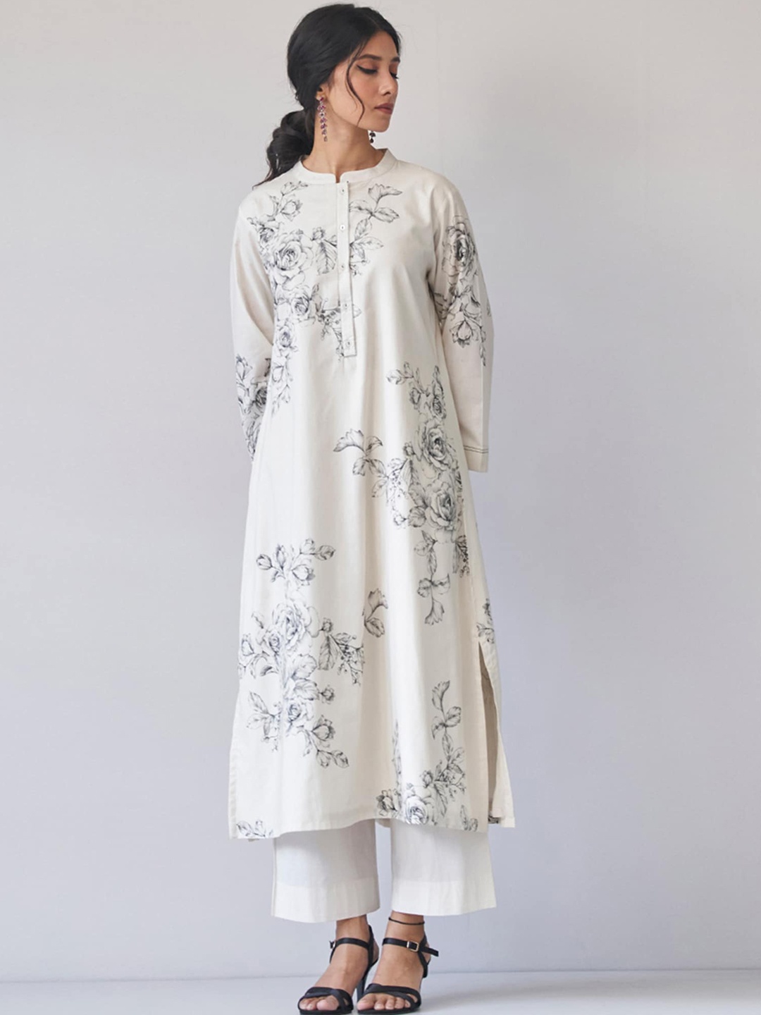 

Ganga Floral Printed Mandarin Collar Pure Cotton Straight Kurta with Palazzos & Dupatta, White