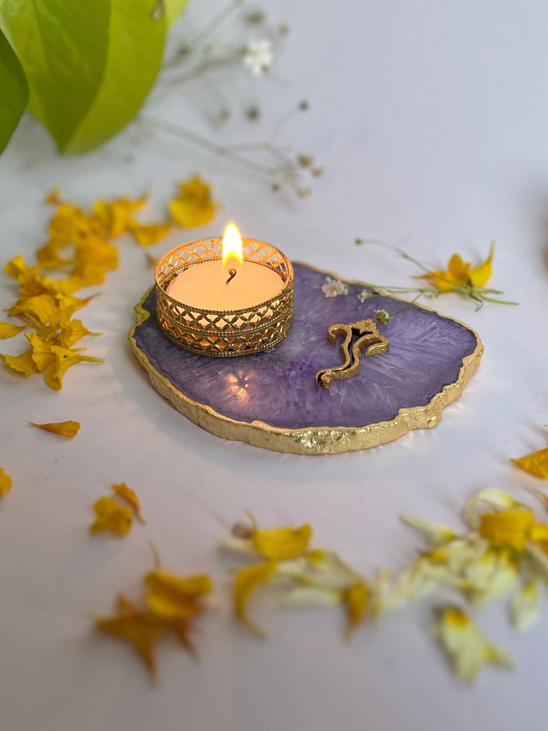 

HOMEARTE Purple Tea Light Candle Holder
