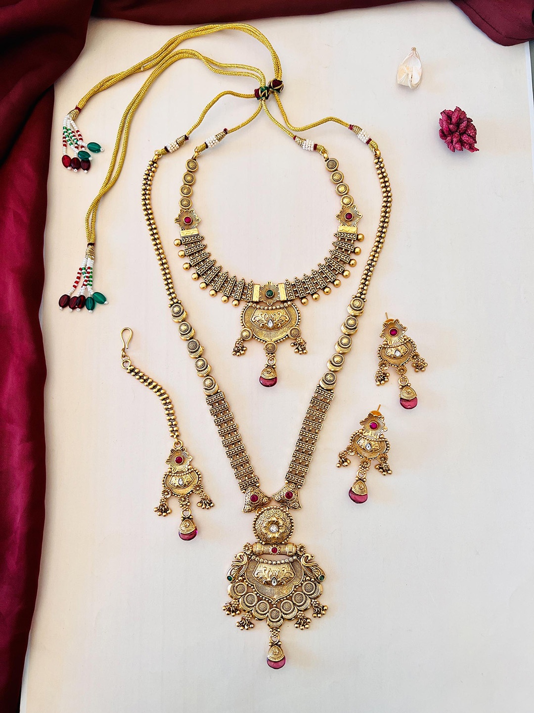 

ABDESIGNS Gold-Plated Stone-Studded & Beaded Jewellery Set