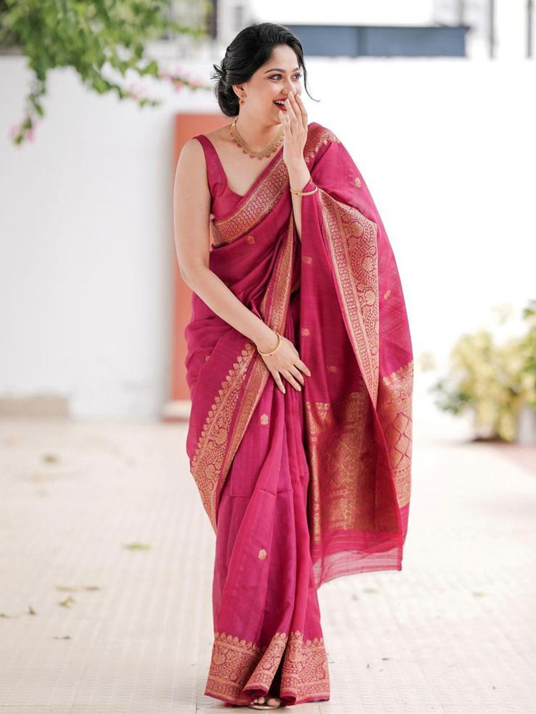 

bansari textiles Ethnic Woven Design Zari Pure Silk Kanjeevaram Saree, Pink