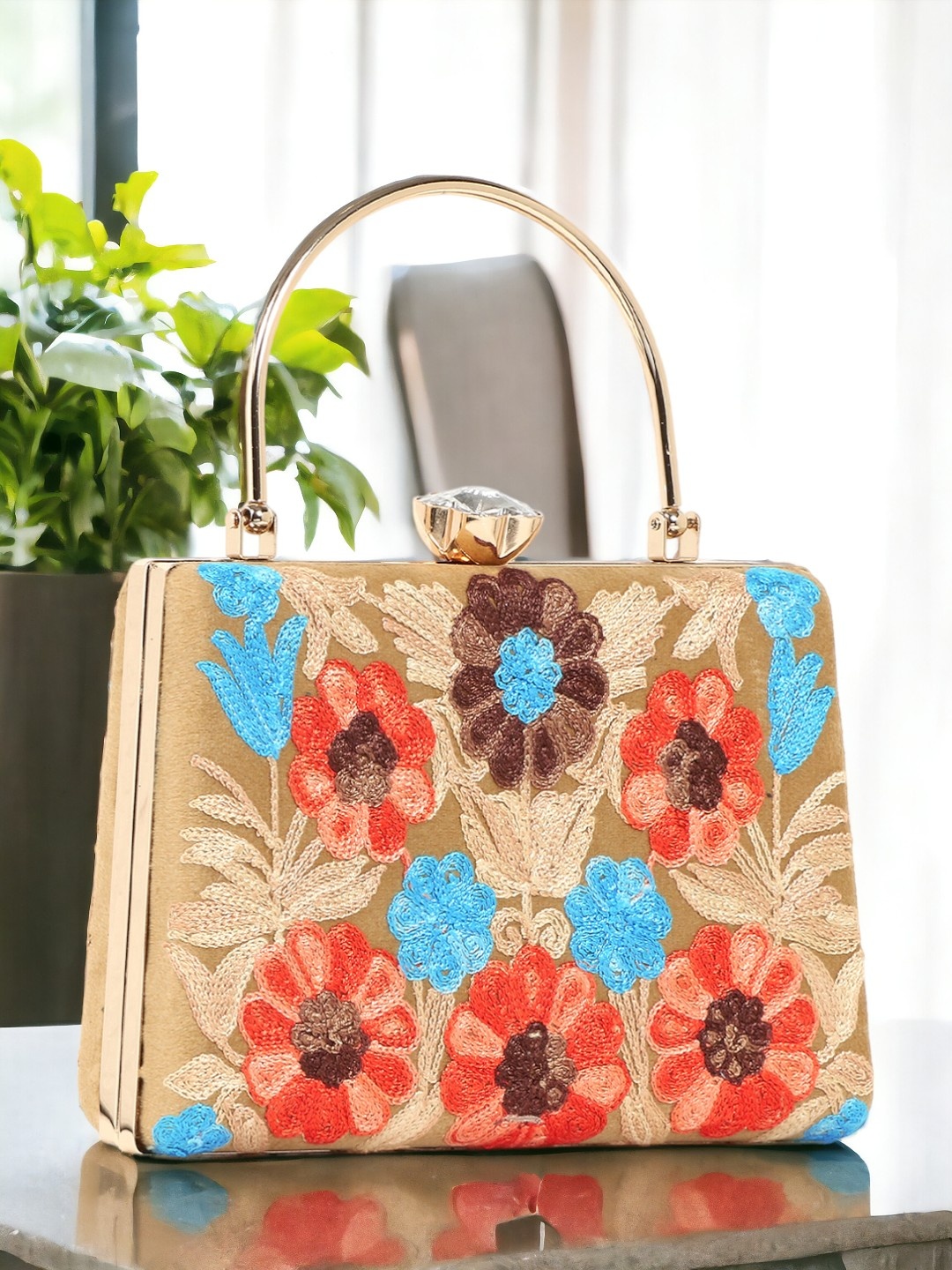 

Exotic Embroidered Box Clutch, Cream