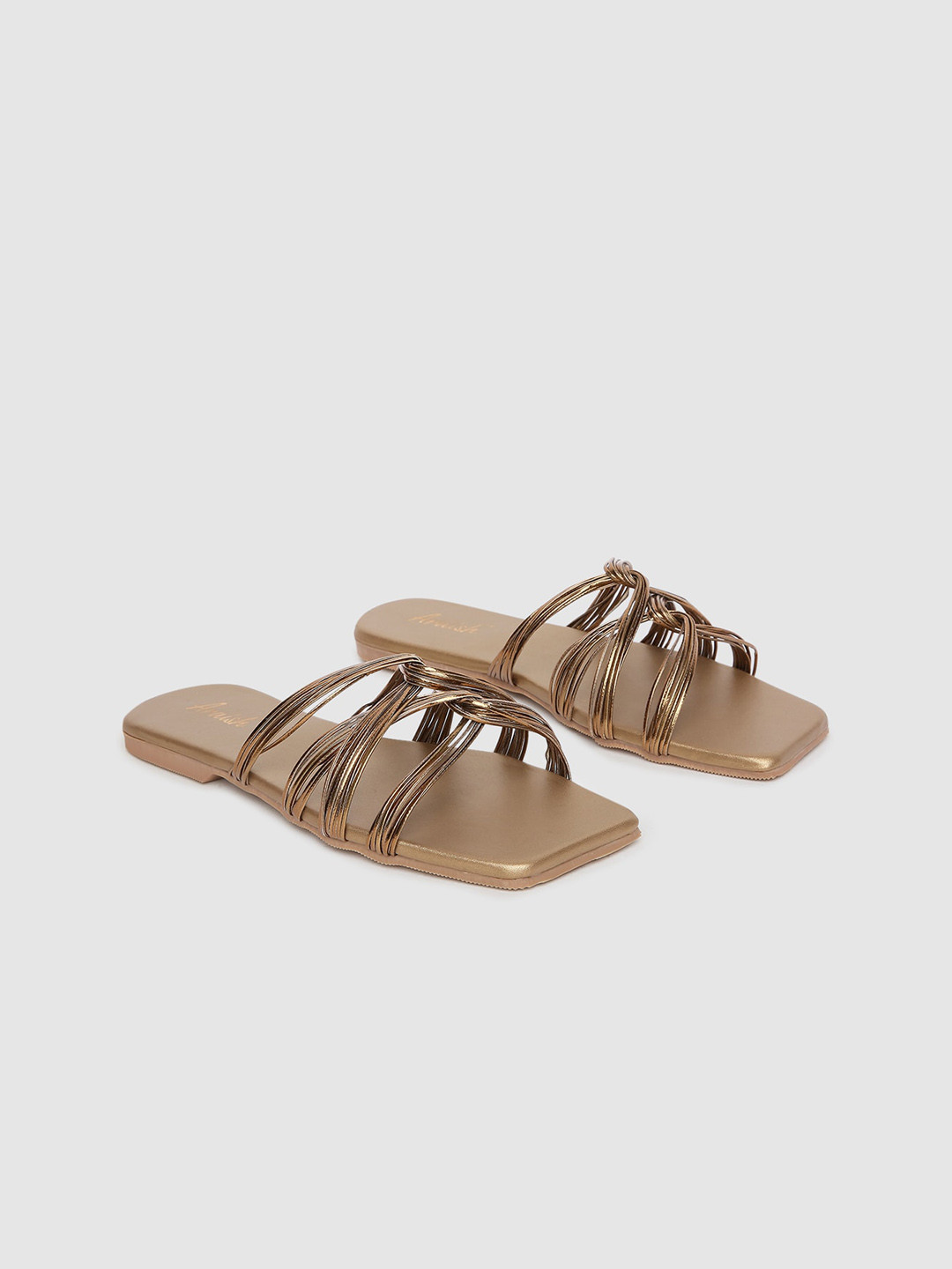 

ARAISH Strappy Open Toe Flats, Brown