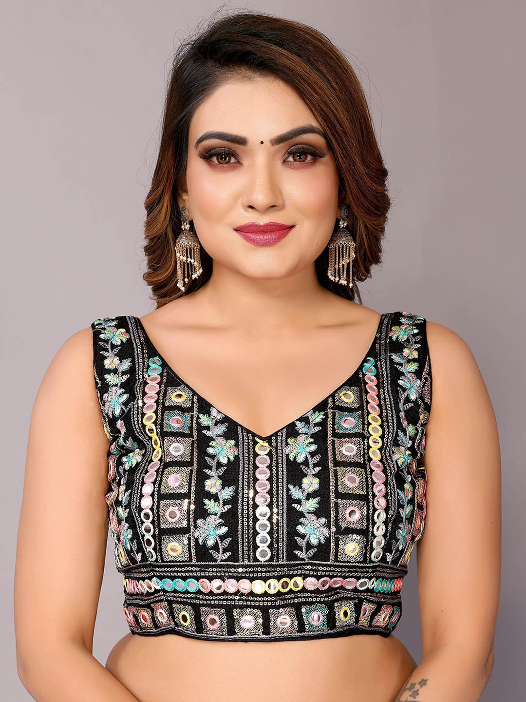 

AVANSHEE Embroidered V-Neck Mirror Work Silk Saree Blouse, Black